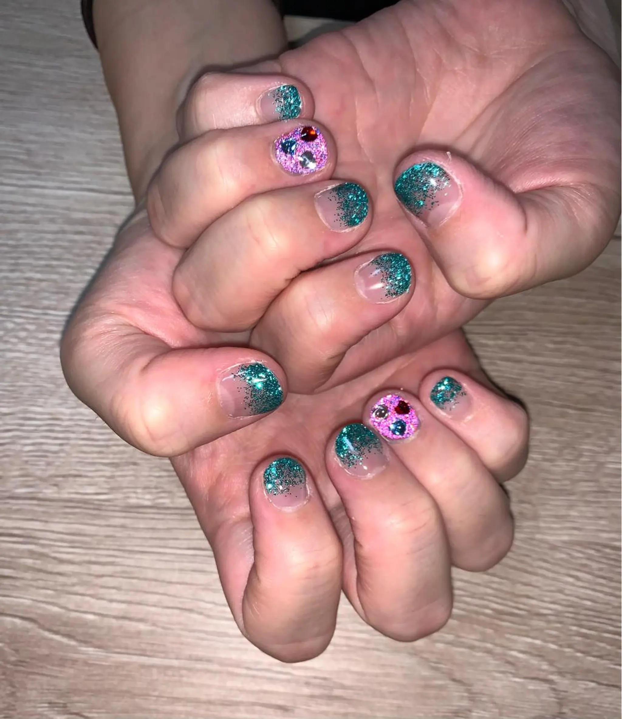 ネイル MINAMI nailsのネイルデザイン