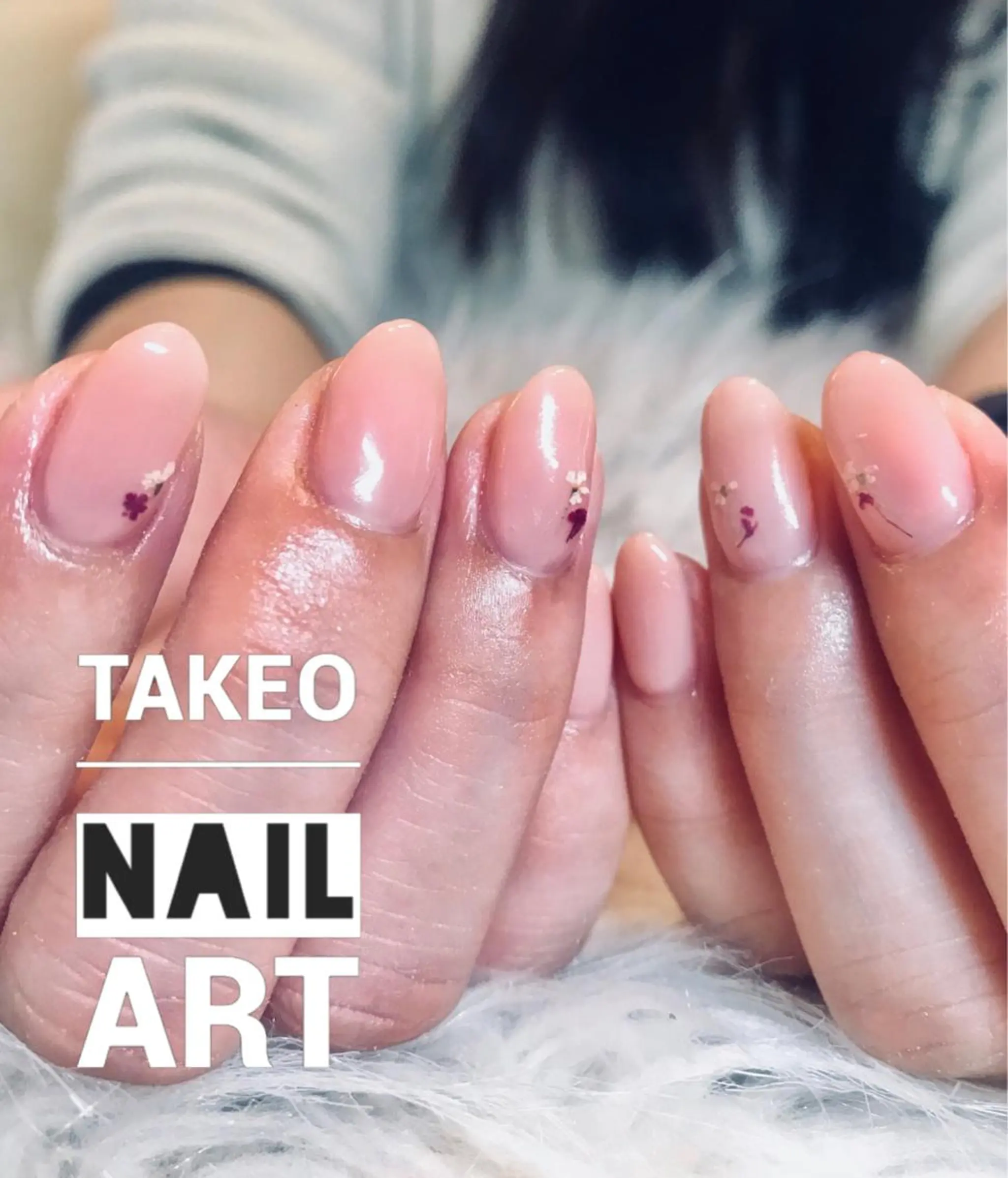 ミディアム ネイル フラワーネイル ハンドネイル ハンドケア nail&eye Aoのマツエク・マツパデザイン