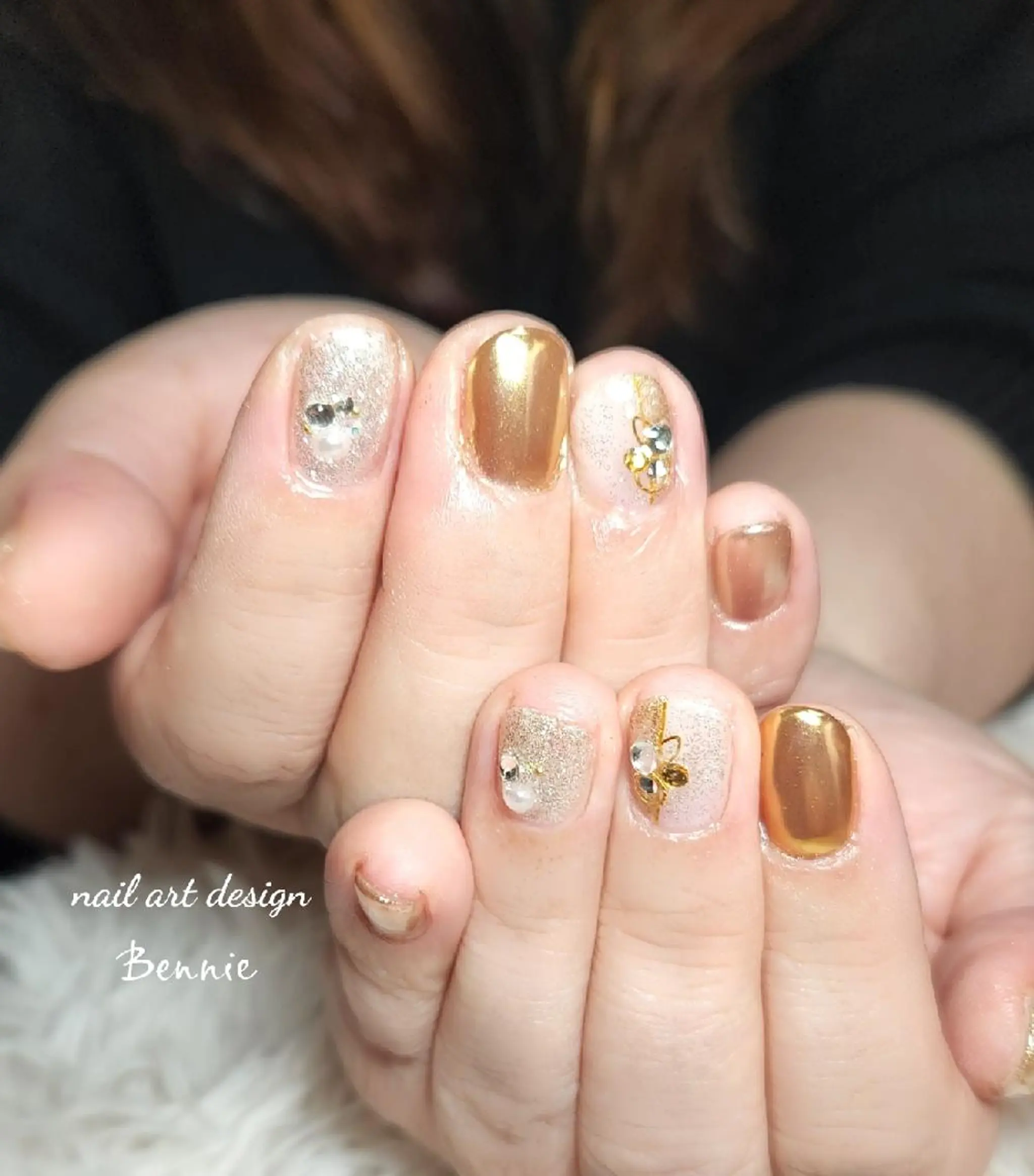 ネイル ラメ(グリッター) ミラーネイル ストーンネイル   BENNIEのネイルデザイン