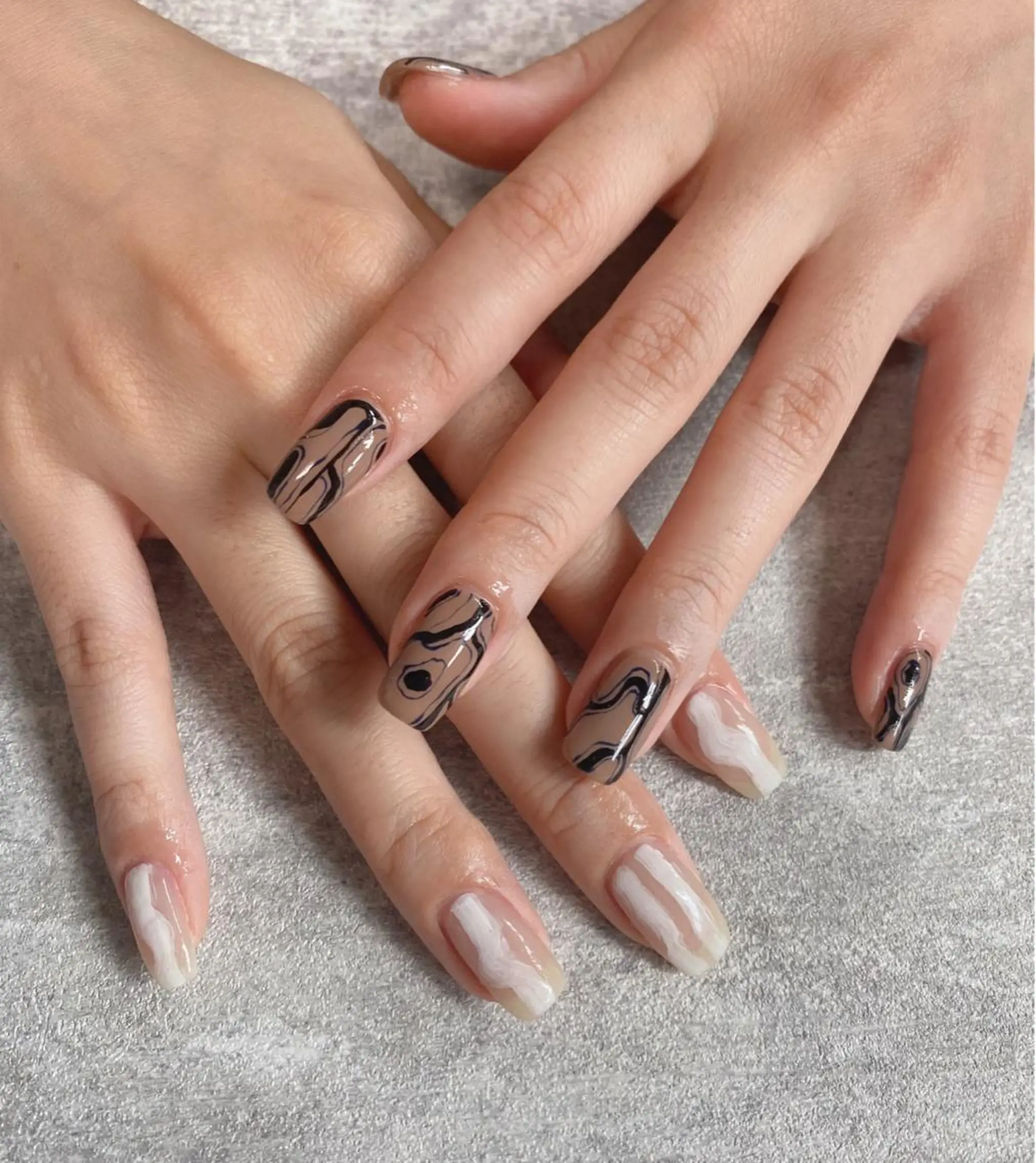 ネイル 持ち込み ハンドネイル 𝑺 𝒏𝒂𝒊𝒍✳︎のネイルデザイン