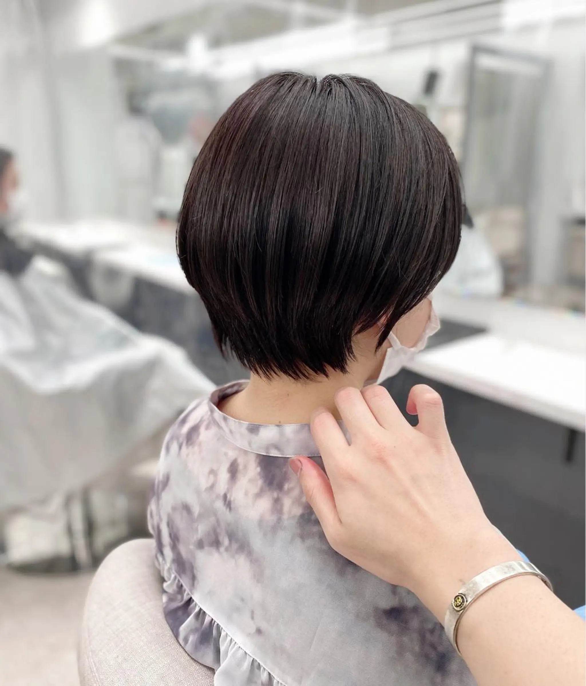 ショート 京都レイヤーカット/ 縮毛矯正/羽柴りくのヘアスタイル