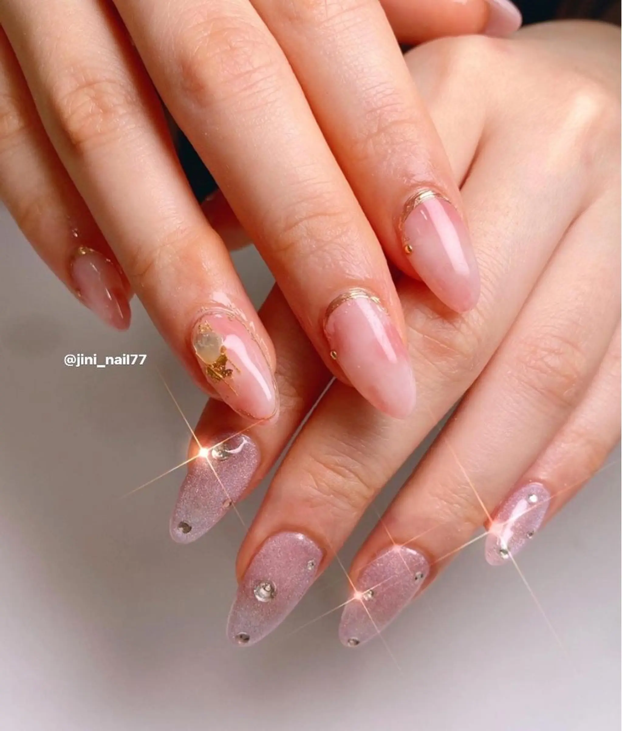 ネイル ハンドネイル JINI NAIL所属・ジニ ネイルのネイルデザイン