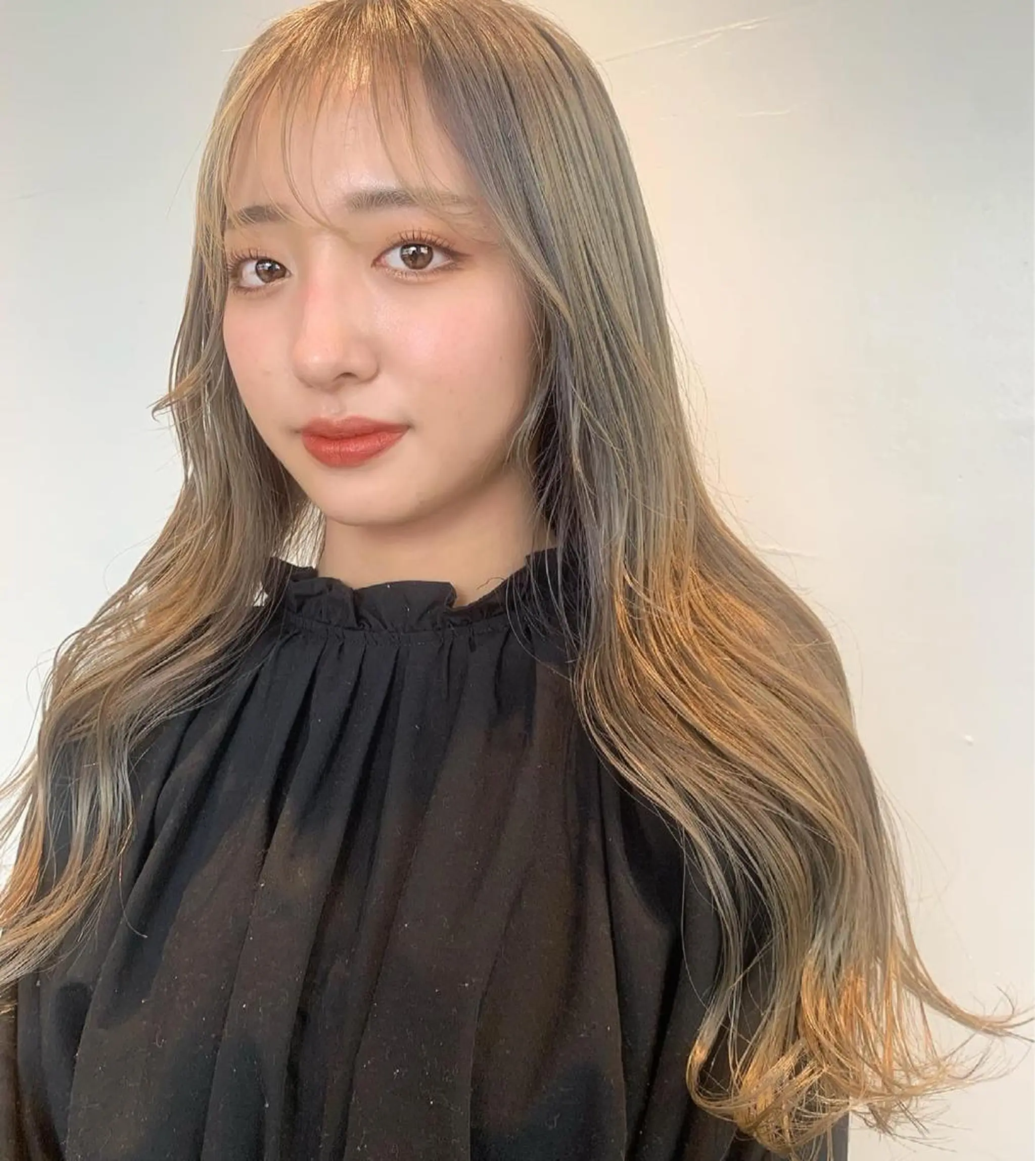 ロング カラー AO所属・RISAKO 艶髪モテヘア🎀府中のヘアスタイル