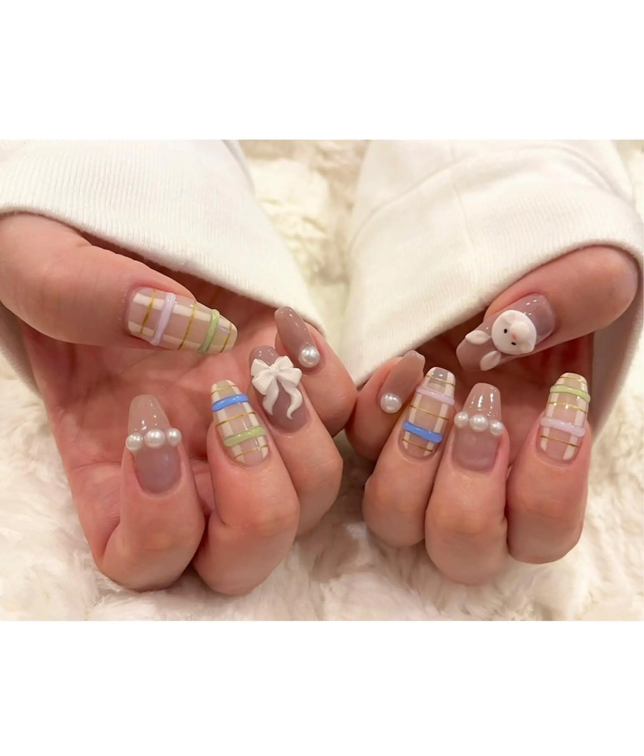 ネイル ハンドネイル e+LUCIA NAIL関内店所属・花岡 佑紀のネイルデザイン