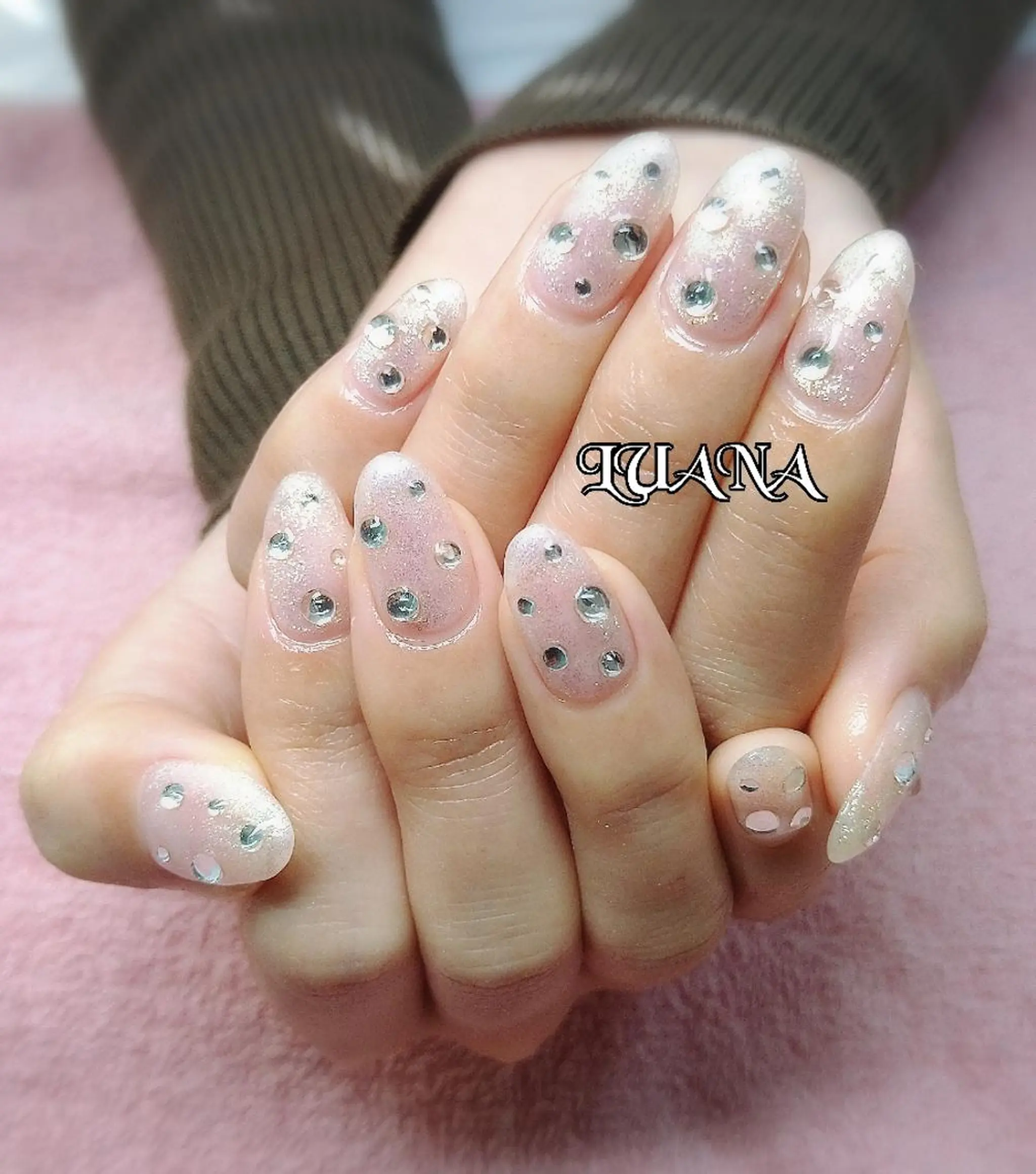 ネイル LUANA  TAKAHASHIのネイルデザイン