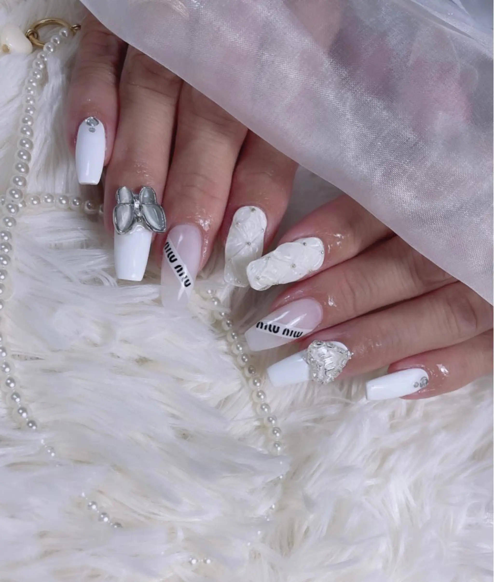 ネイル 高草木 桃香のネイルデザイン