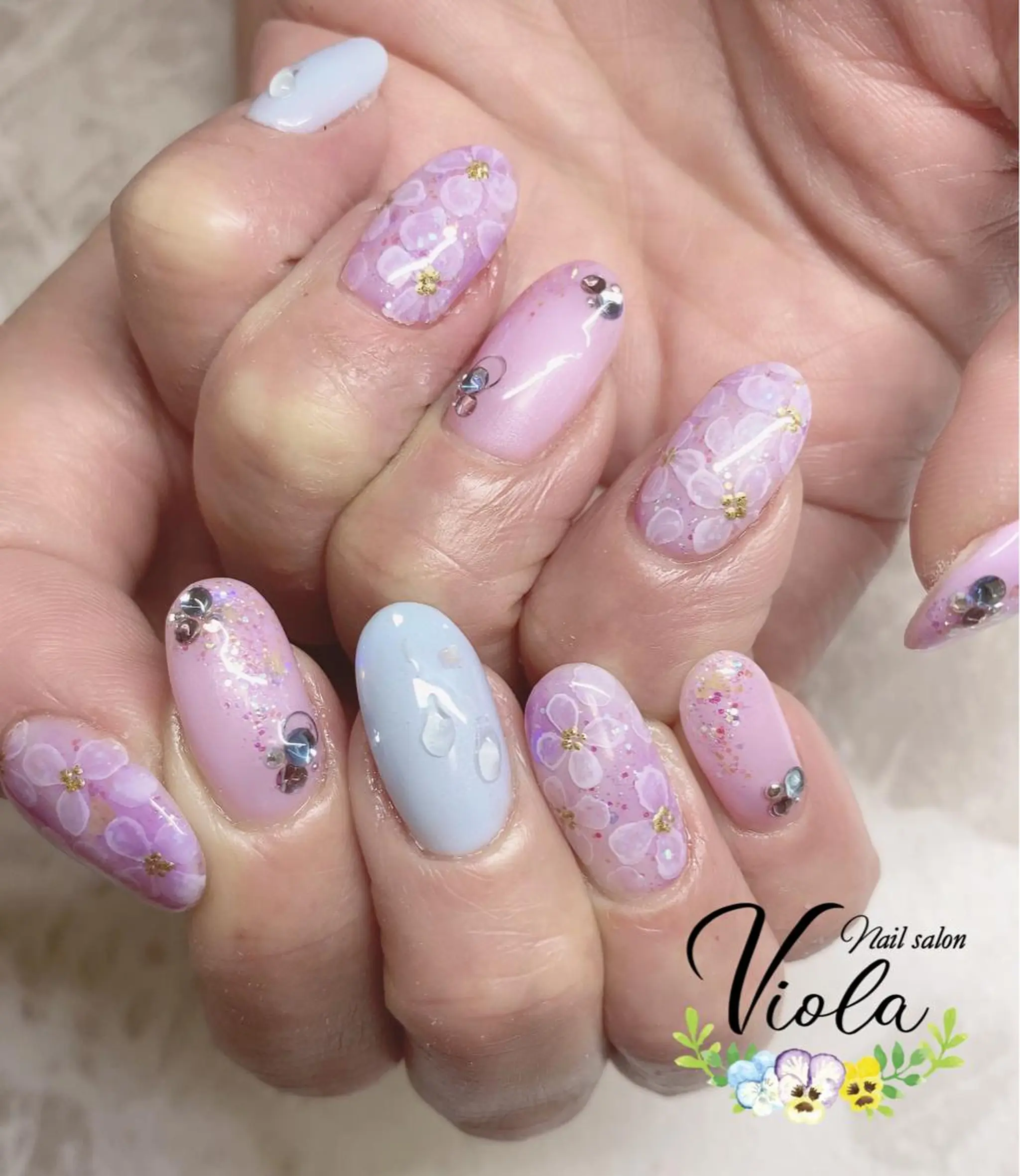 ネイル ぷっくりネイル ハンドネイル Nailsalon Viola所属・ネイルサロン Violaのネイルデザイン