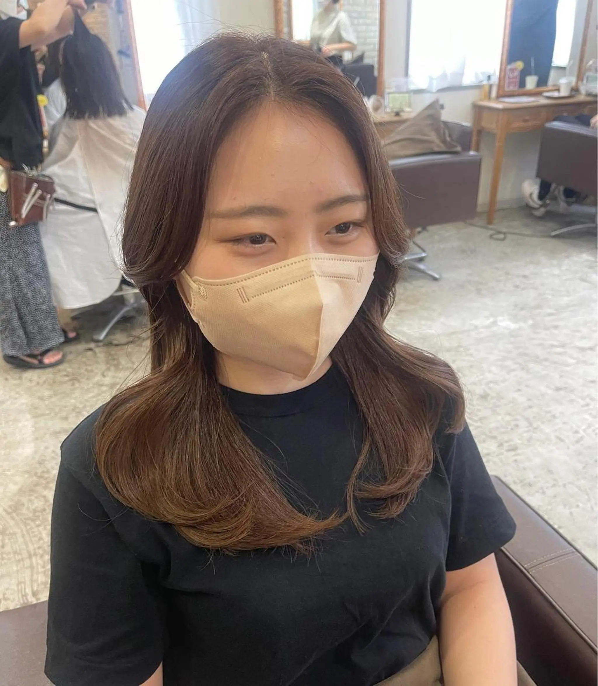 ロング カラー ブラウンカラー くびれヘア ヨシンモリ 韓国風ヘア レイヤーカット カット ヘアカラー トリートメント 🫧chinatsu 🫧のヘアスタイル