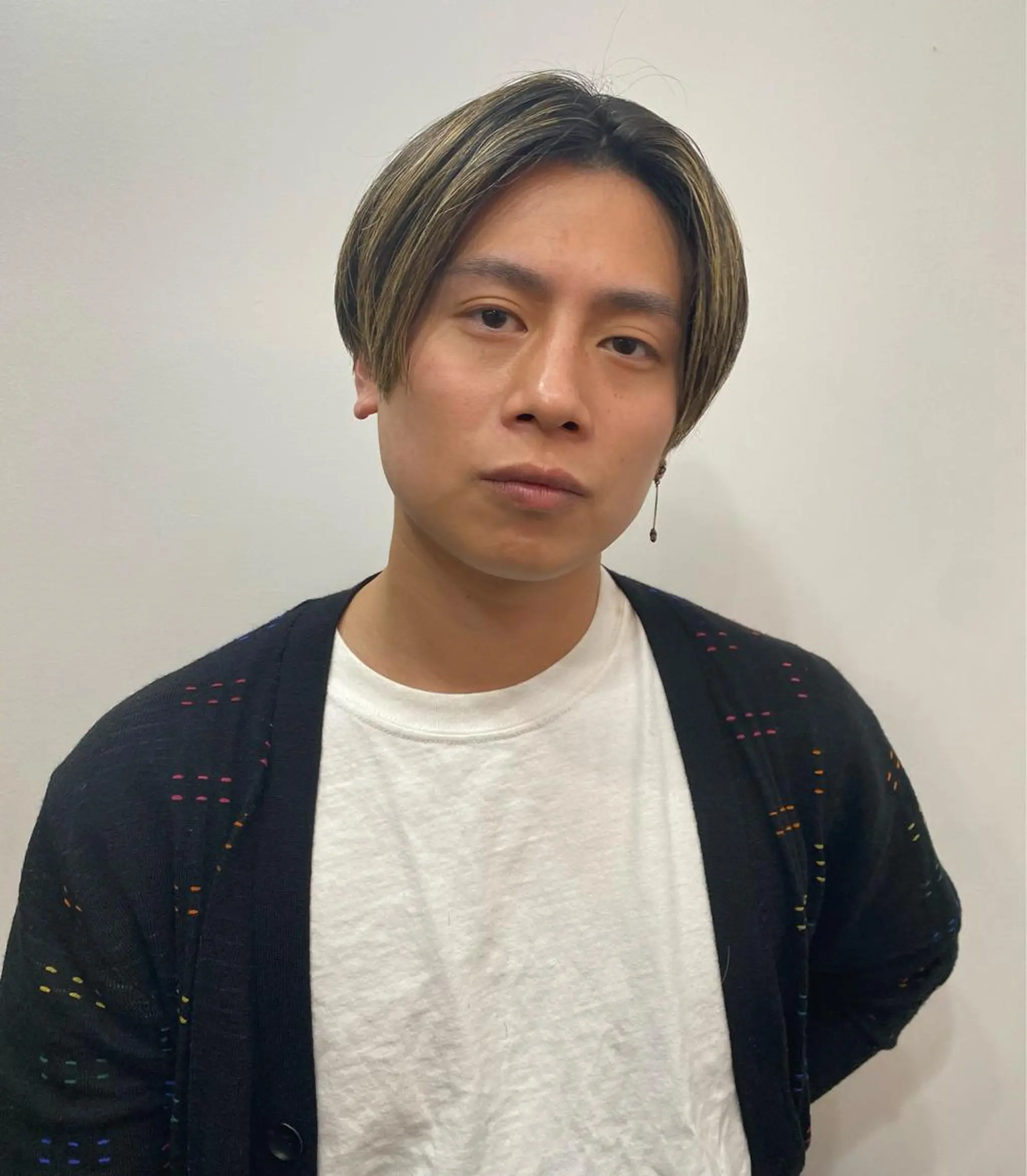 ミディアム ハイライト カット ヘアカラー トリートメント ブリーチカラー急募✨ KENICHIのヘアスタイル