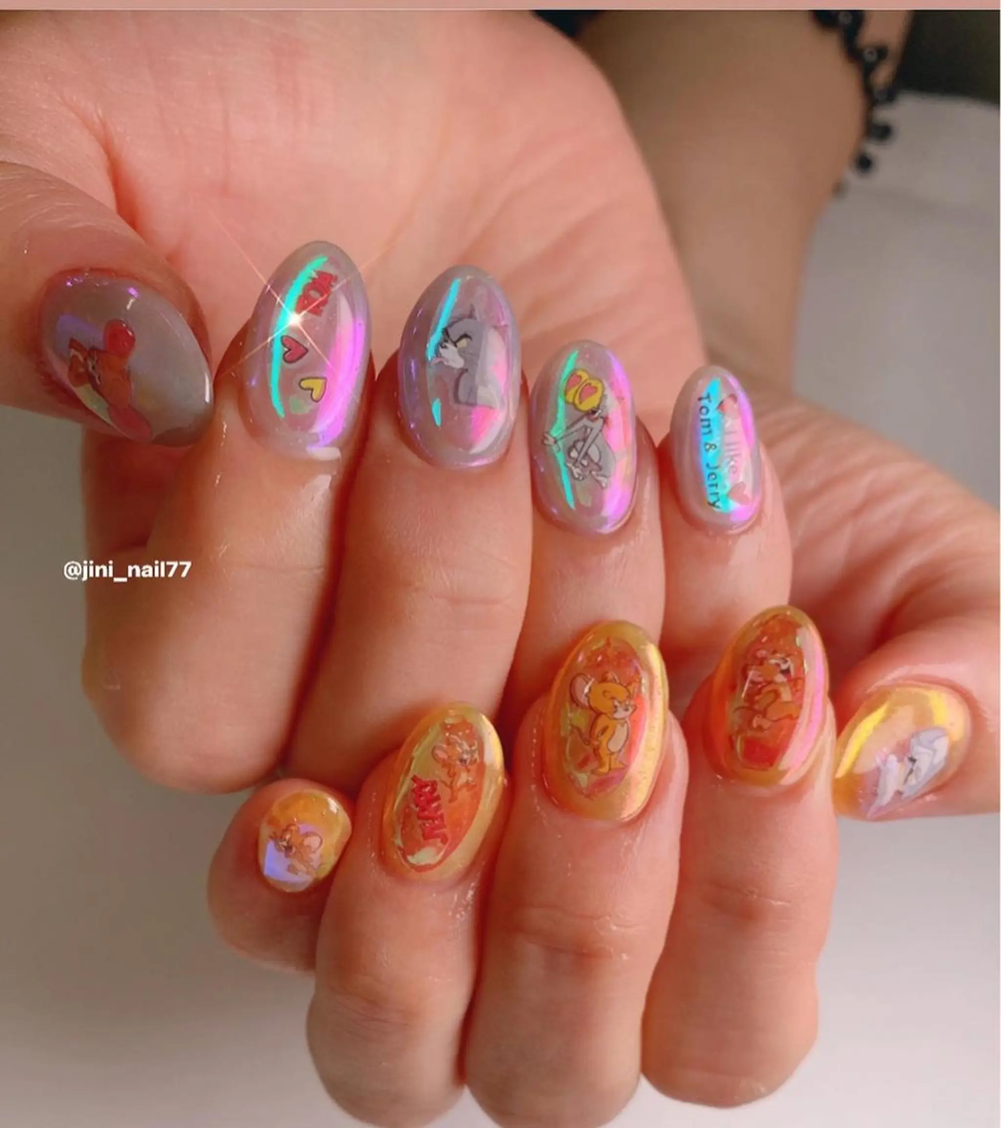 ネイル JINI NAIL所属・ジニ ネイルのネイルデザイン