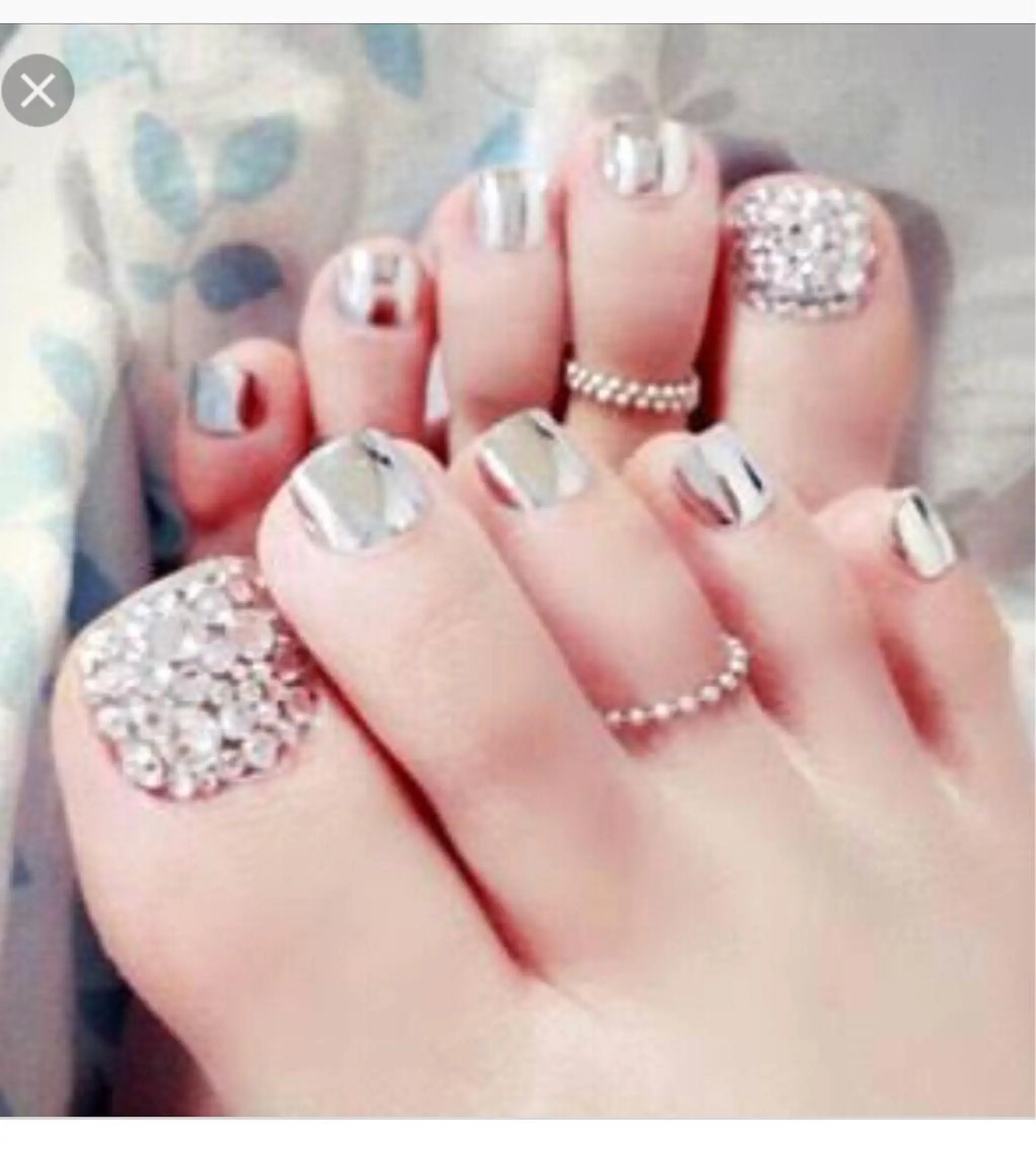 ネイル フットネイル エ リのネイルデザイン