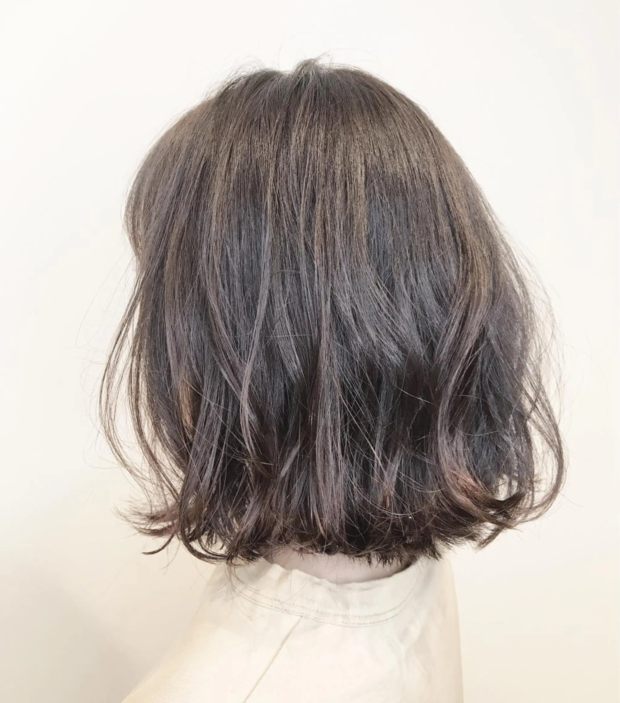 ショート カラー イルミナカラー ボブ カット ヘアカラー ハイライト/髪質改善 ✂️十河祐輝のヘアスタイル