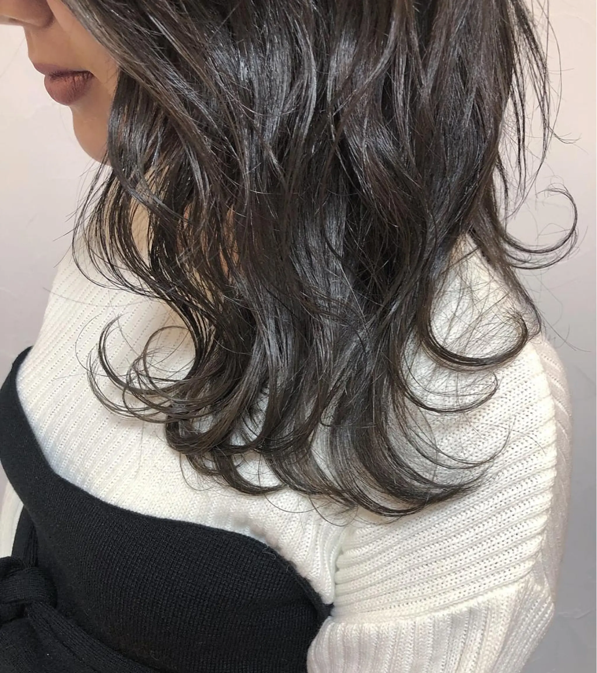 ミディアム カラー 透明感カラー グレージュ シルバー シルバーグレージュ hair salon Ranun髪質改善のヘアスタイル