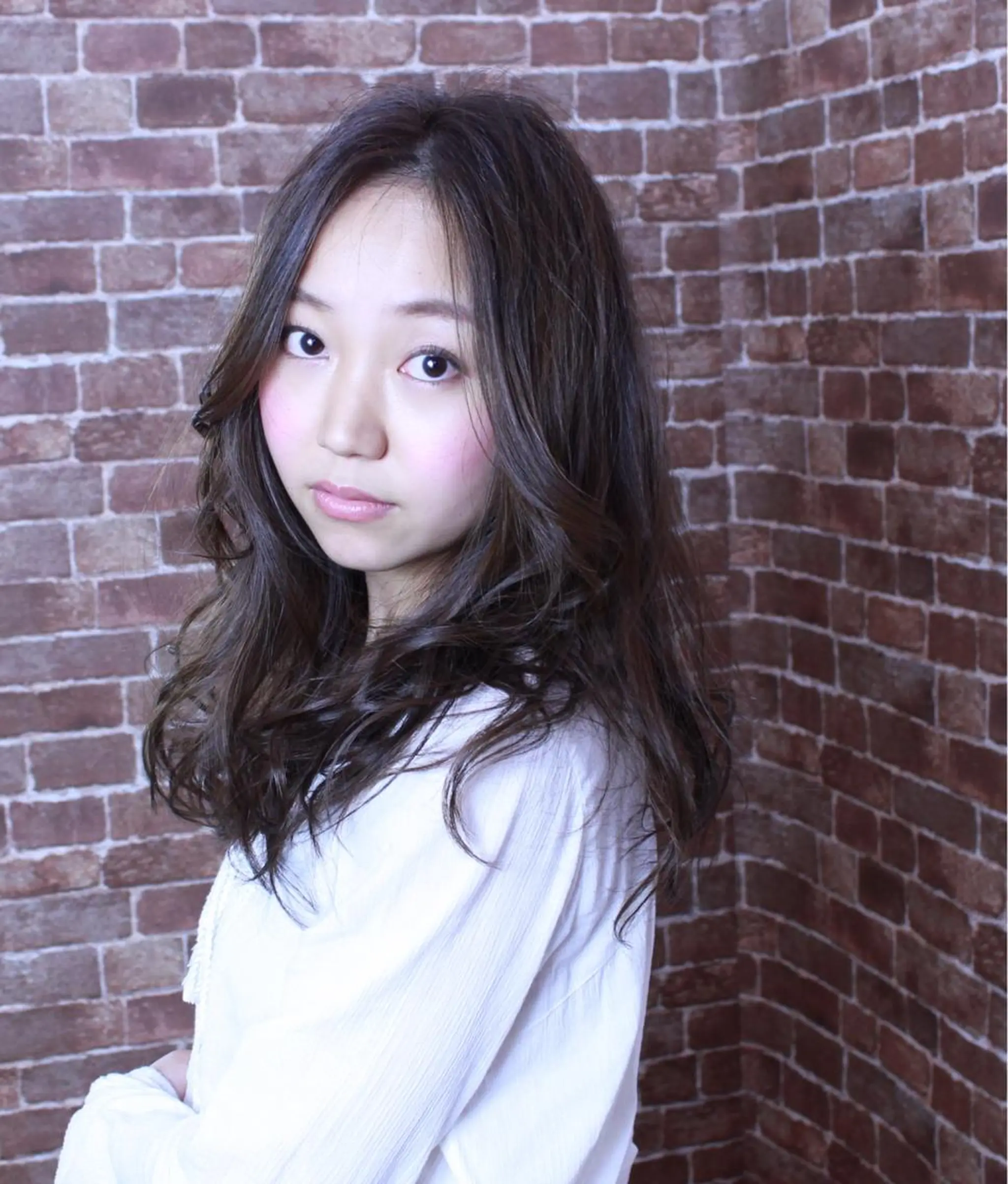 ロング 伊藤 裕貴のヘアスタイル