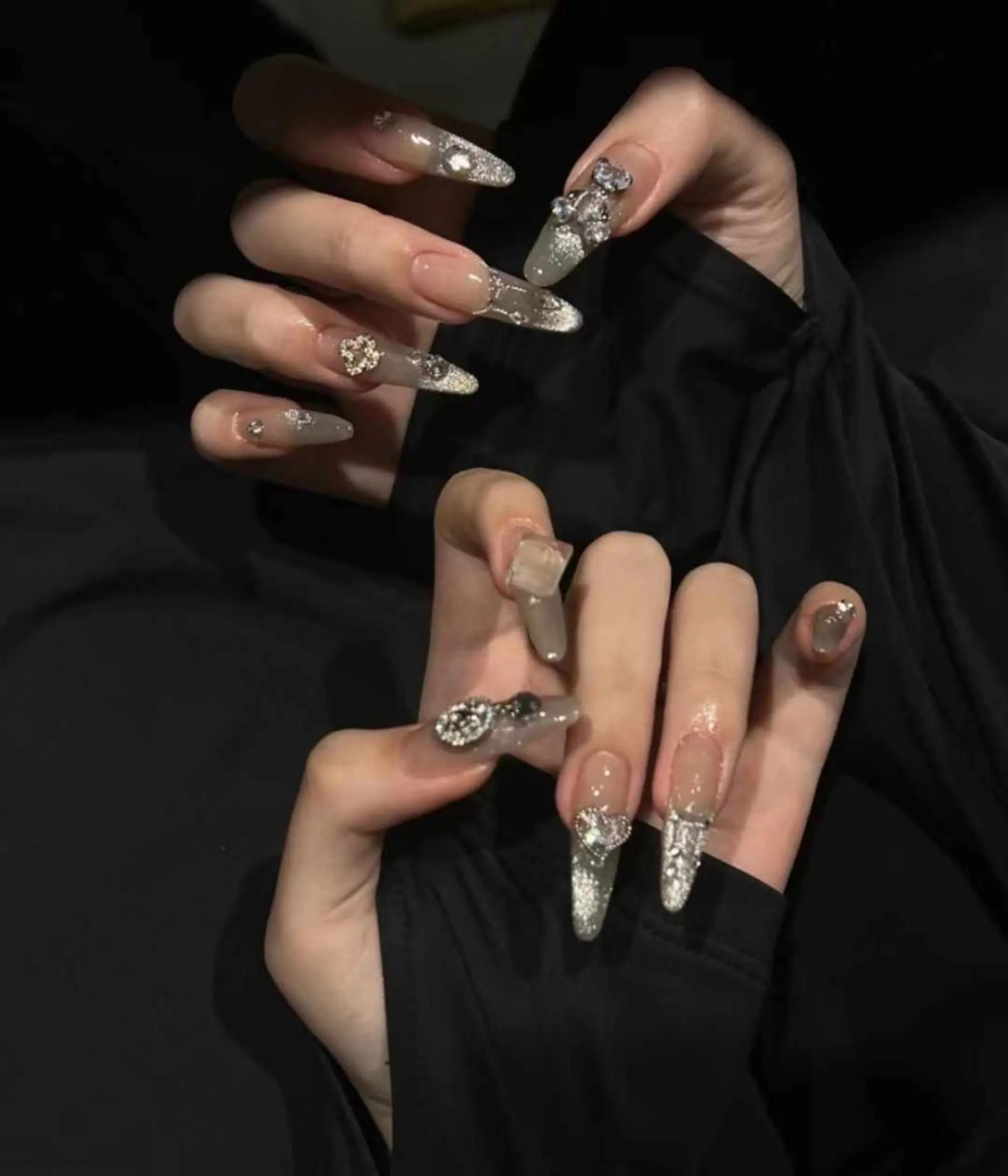 ネイル VIVIAN リサのネイルデザイン