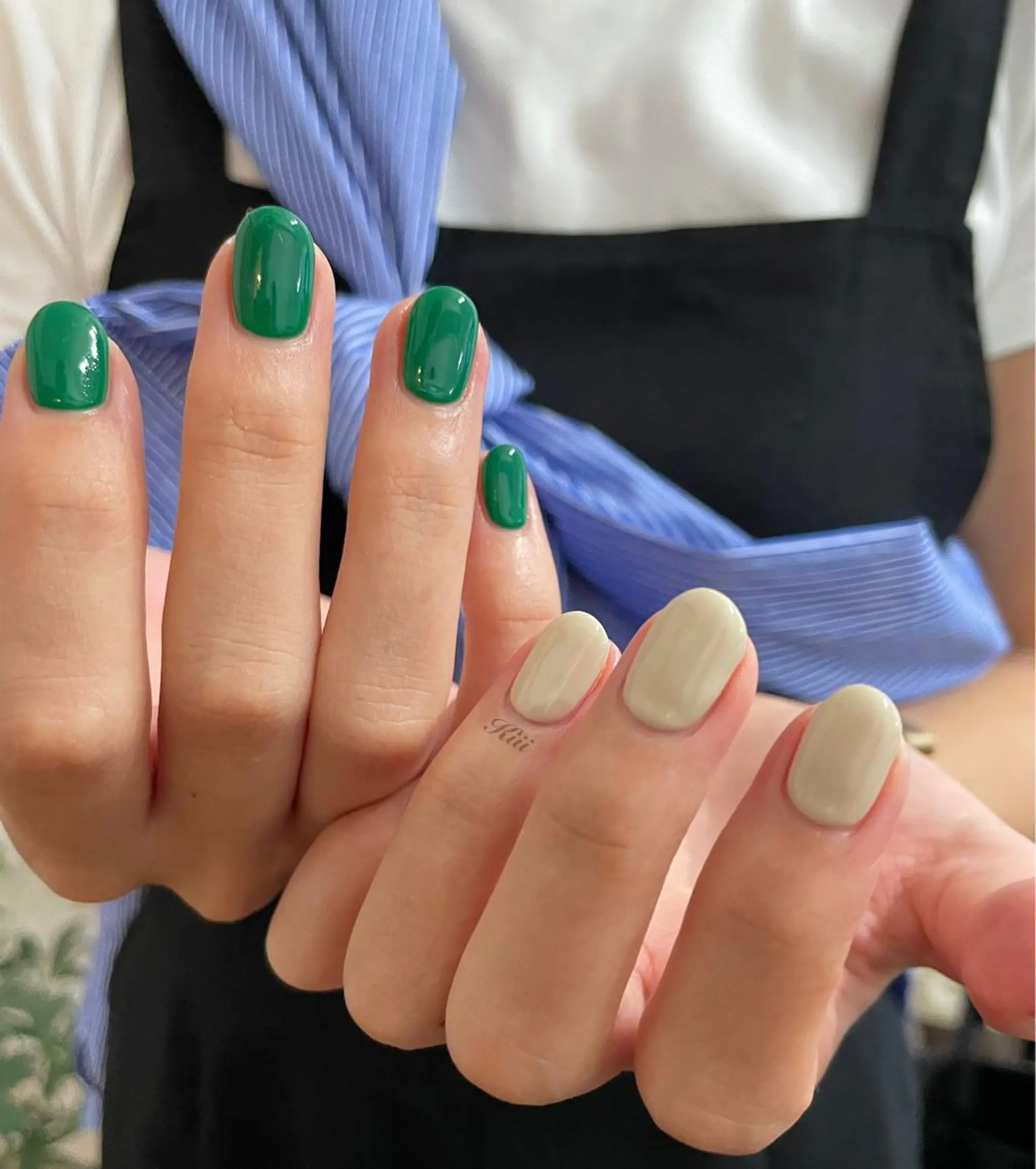 ネイル ハンドネイル フットネイル kiii.__ ✴︎*のネイルデザイン