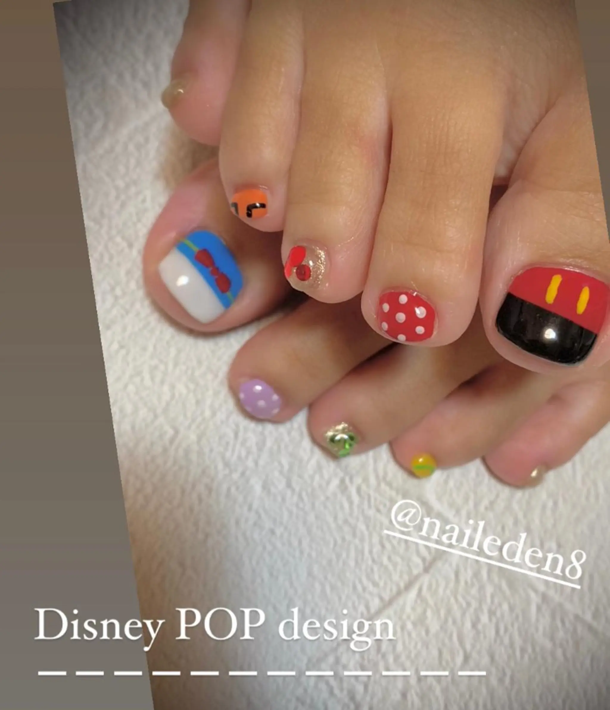 ネイル 持ち込み フットネイル Eden　private nail saron所属・Eden ♾️のネイルデザイン