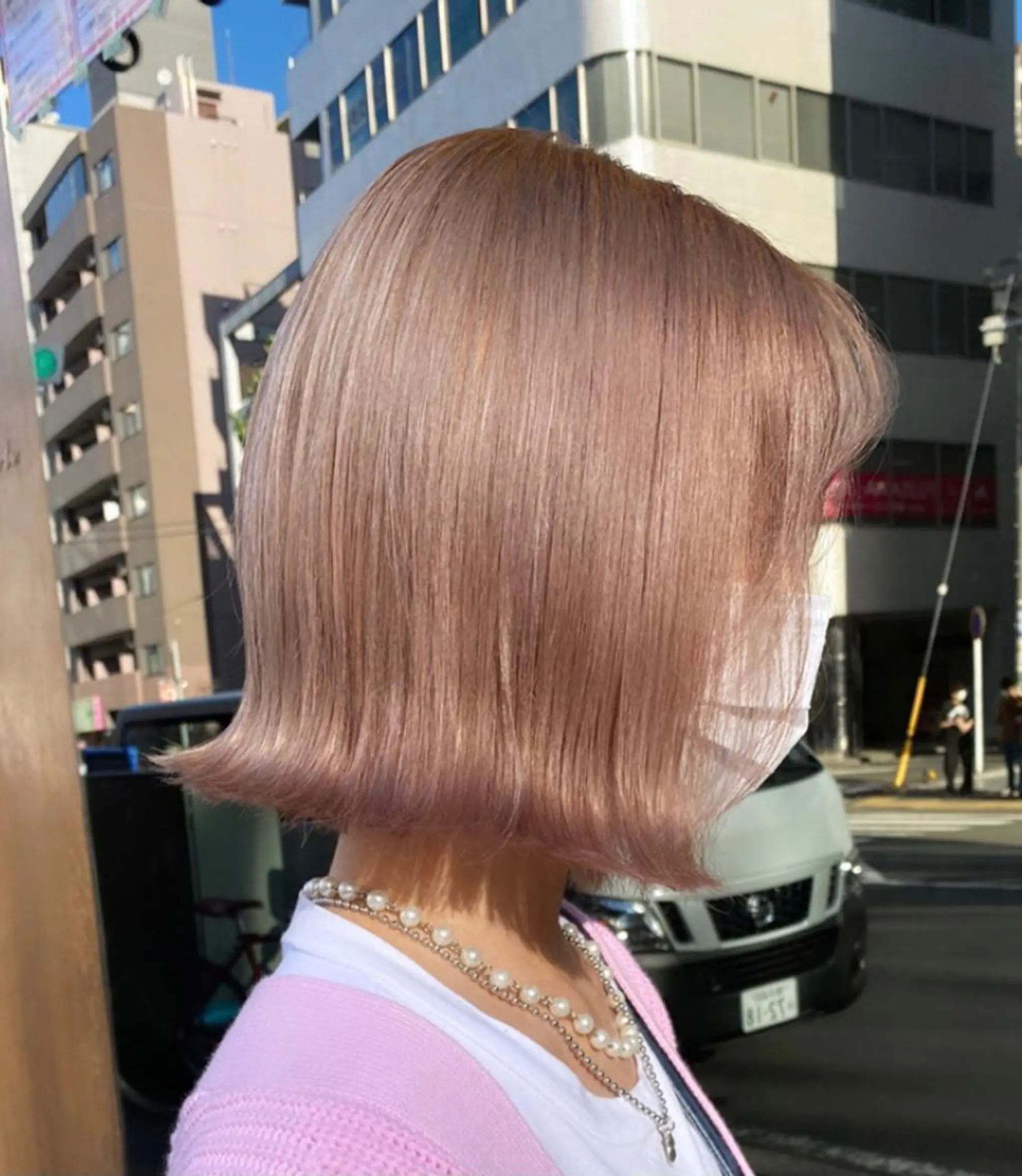 ショート ハイトーン/ ボブ 中村麟のヘアスタイル