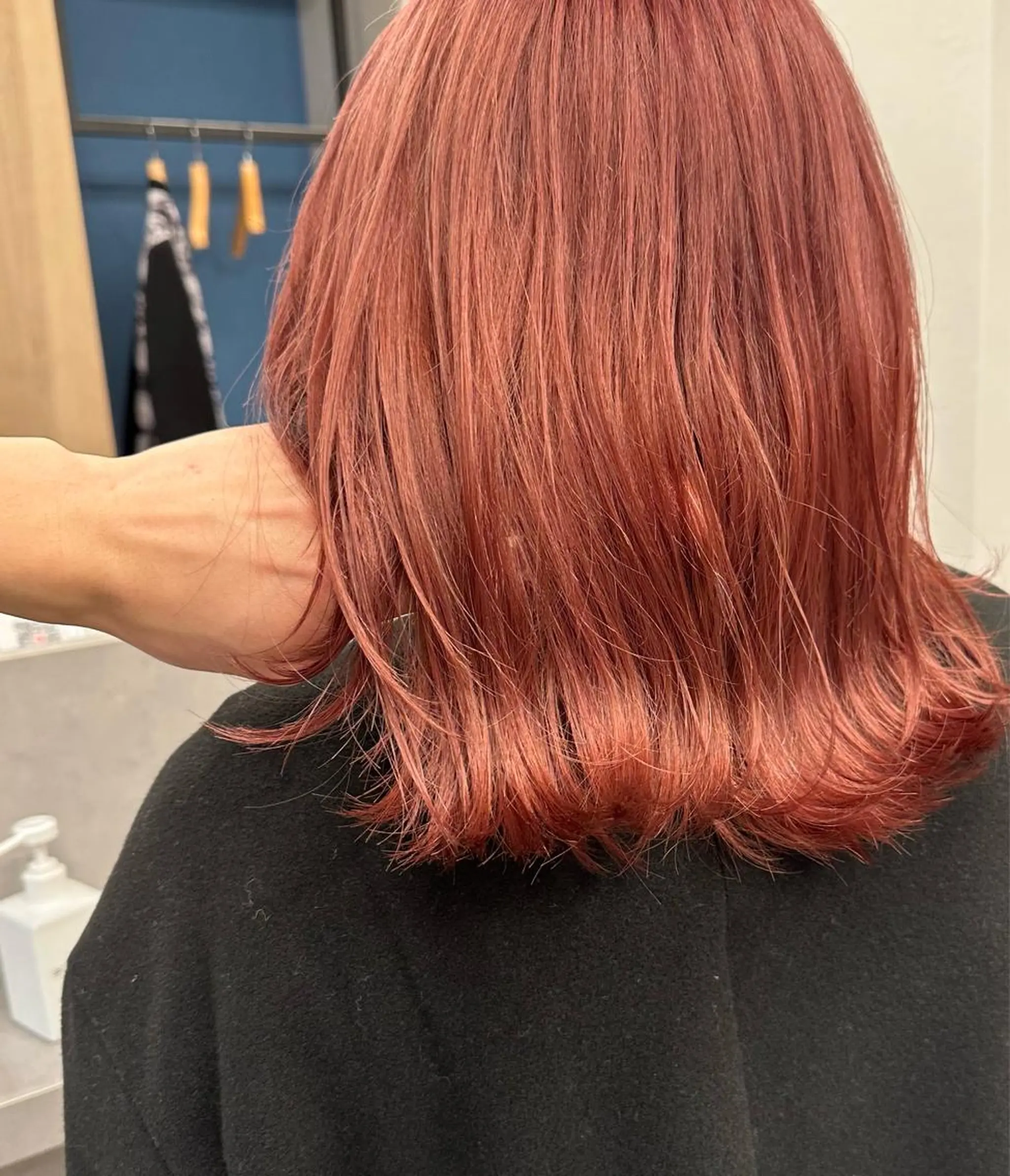 ミディアム カラー オレンジ ピンクカラー ヘアカラー トリートメント ハイトーン/ボブ/ レイヤー💫カイセイのヘアスタイル