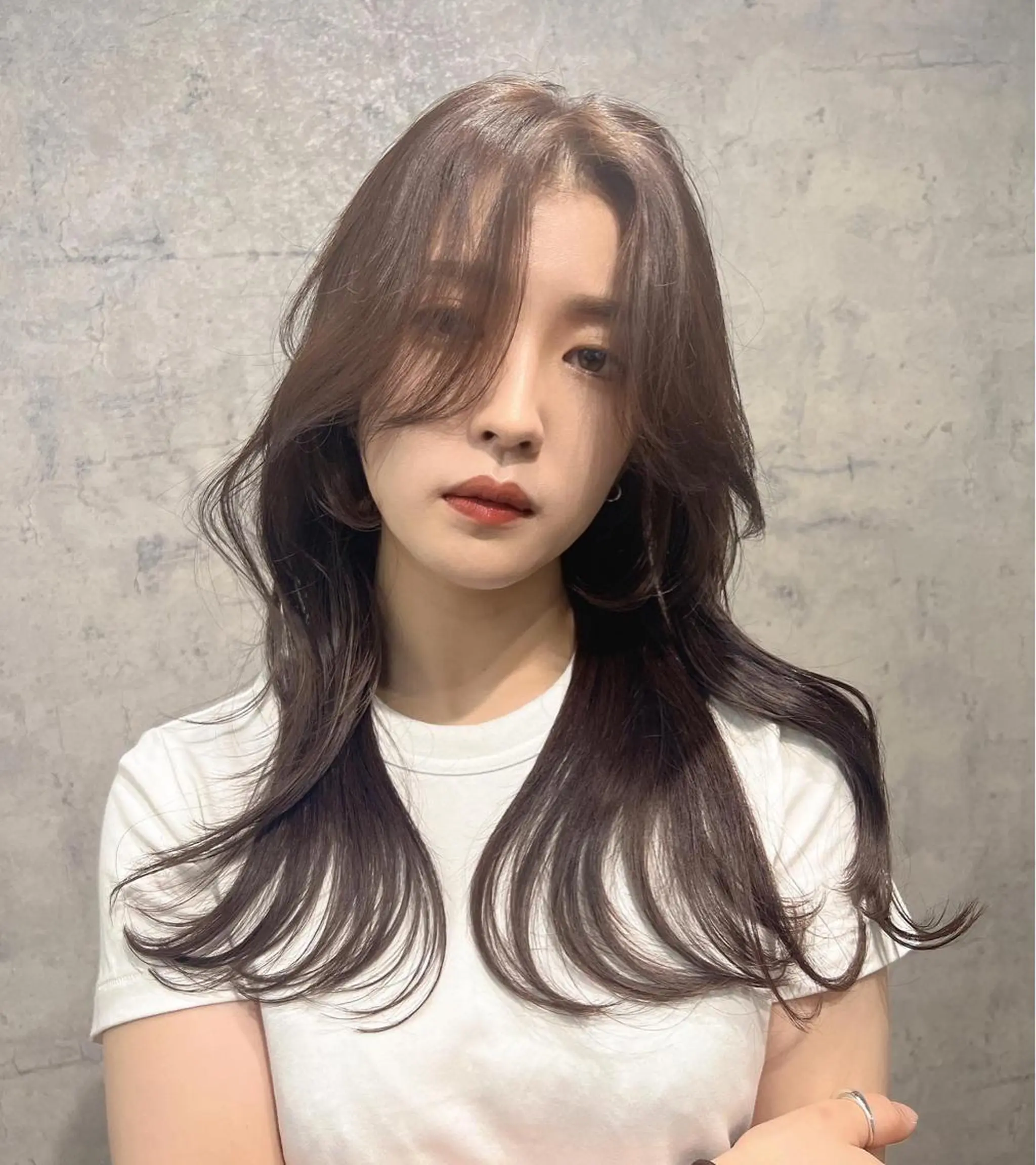 セミロング カラー パーマ ヘアアレンジ メンズ キッズ ネイル マツエク・マツパ アイブロウ メンズブリーチ メンズハイトーン メンズインナーカラー メンズ韓国風 アッシュ レイヤー／顔周り 韓国ヘア森田和貴のヘアスタイル