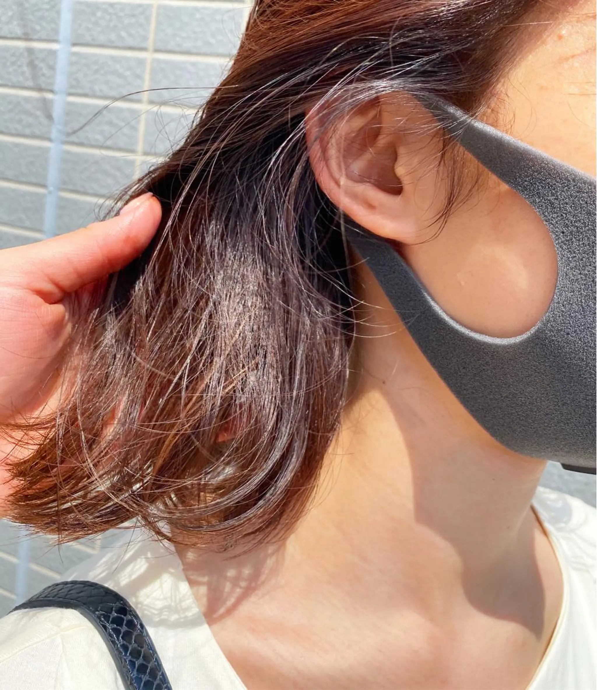 ミディアム カラー ヘアアレンジ イヤリングカラー シルバー ヘアカラー トリートメント ヘッドスパ パーマ指名No1 /namiのヘアスタイル