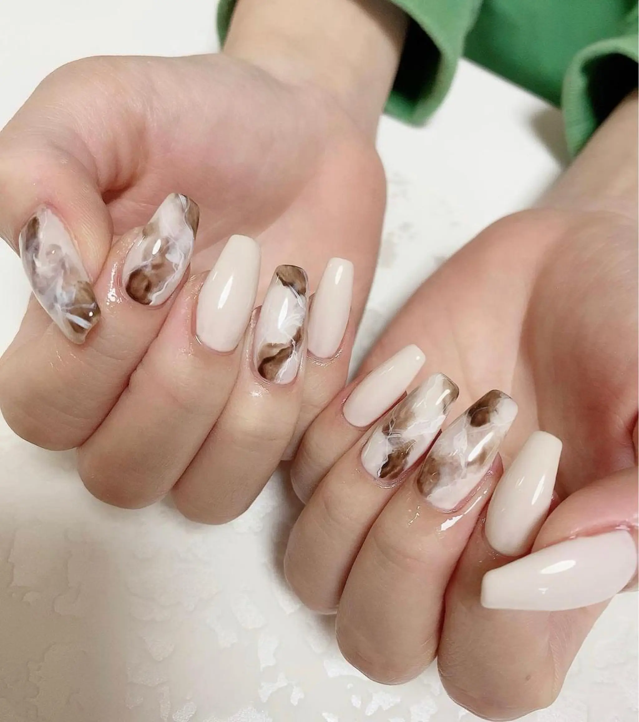 ロング カラー ネイル Q Free nailsのネイルデザイン