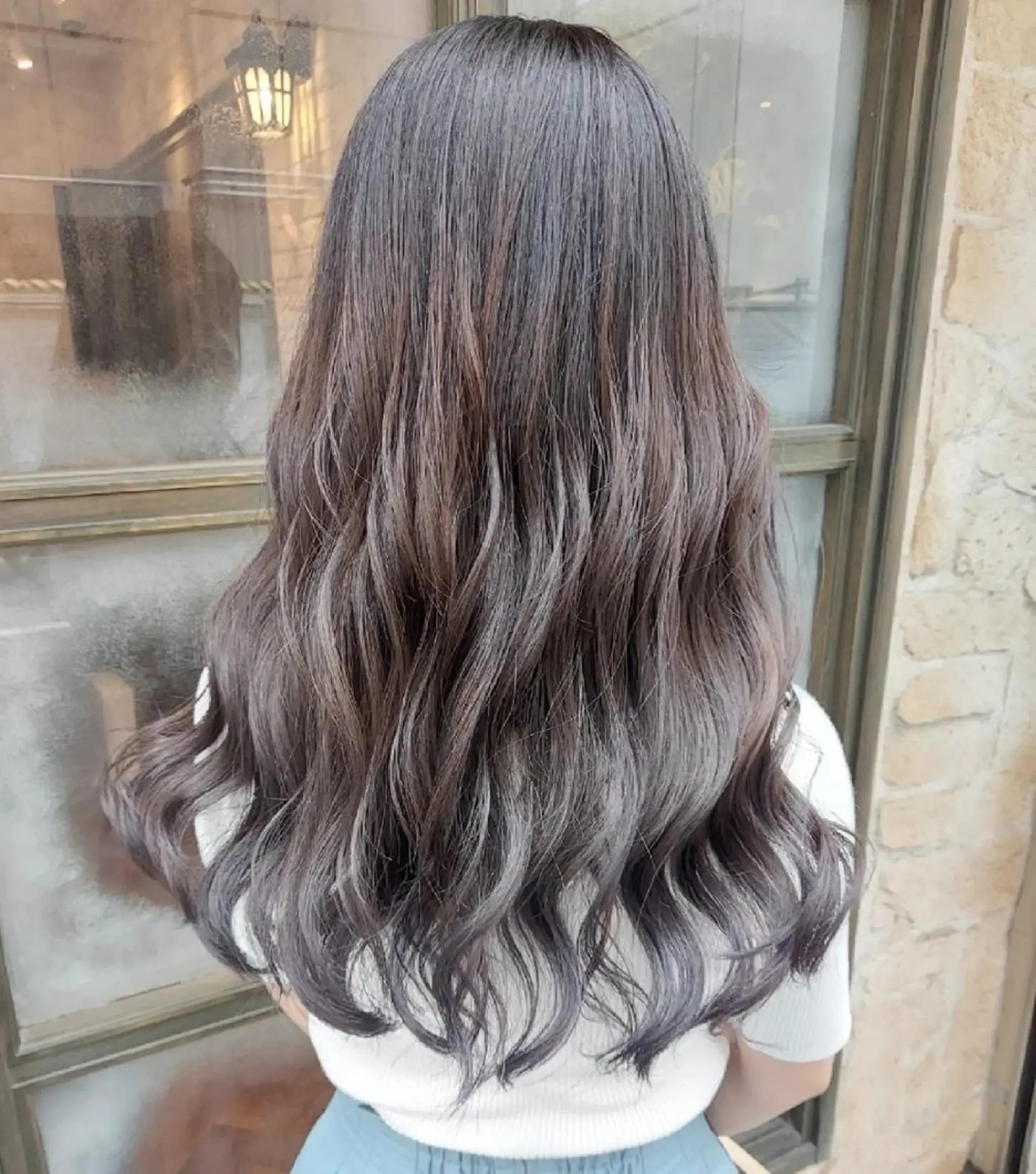 ロング カラー グラデーションカラー グレージュ grow上野御徒町【グロウ】所属・ブリーチ・ハイトーン 特化🎉内山のヘアスタイル