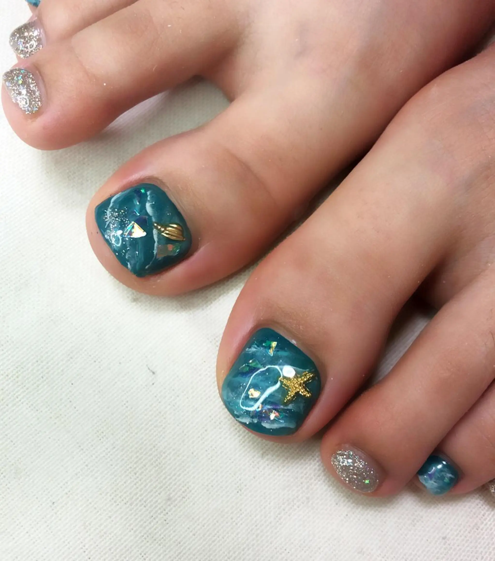 ネイル AZU nailのネイルデザイン
