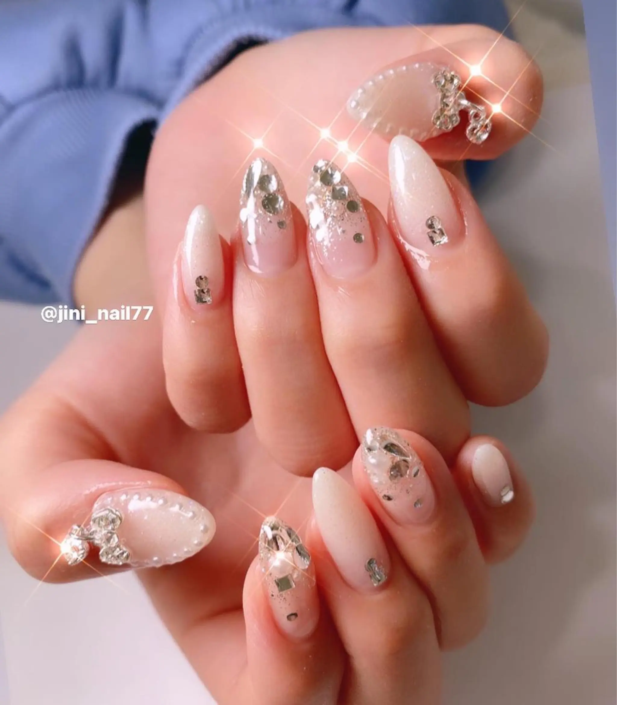 ネイル JINI NAIL所属・ジニ ネイルのネイルデザイン