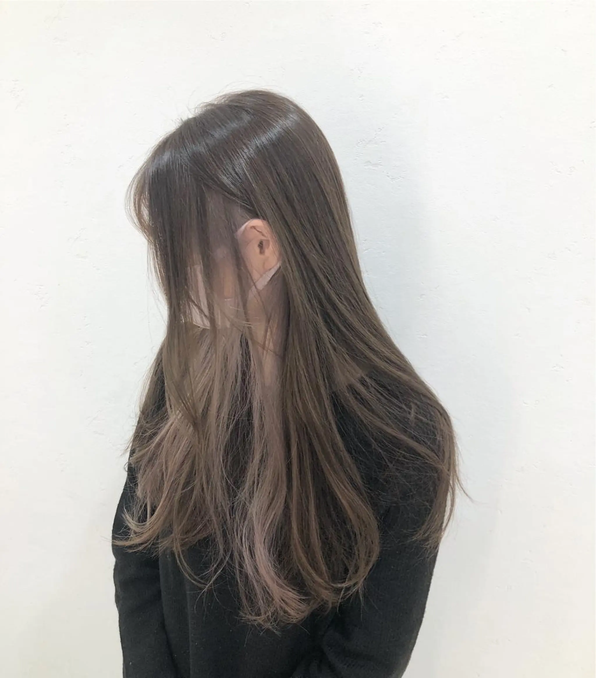 ロング カラー ベージュカラー ペールベージュ ヘアカラー ニュアンスカラー🫧 加納のヘアスタイル