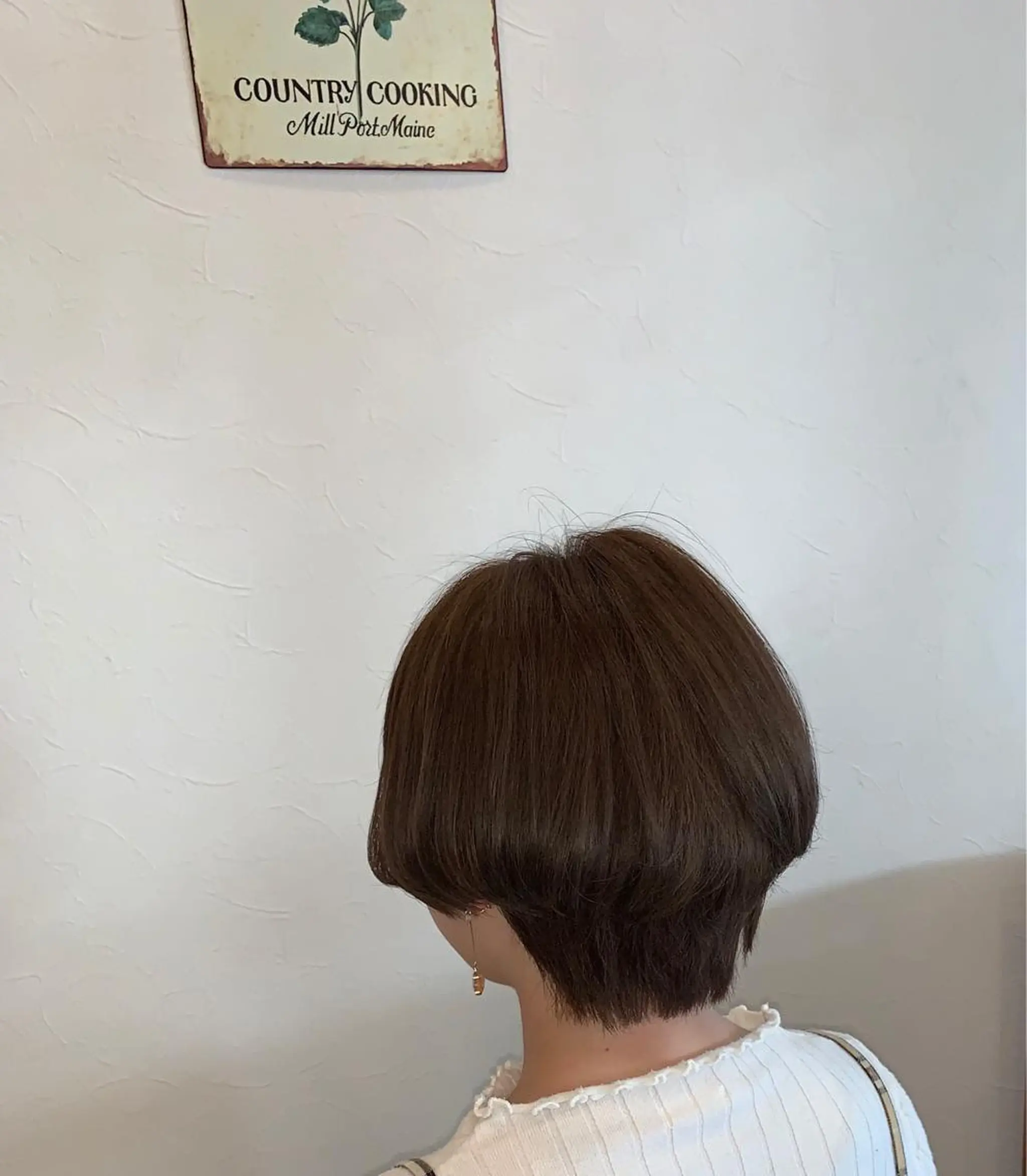 ショート カラー アッシュ ブラウンカラー マットブラウン SHANTi 飯塚 ヘアセット/髪質改善のヘアスタイル