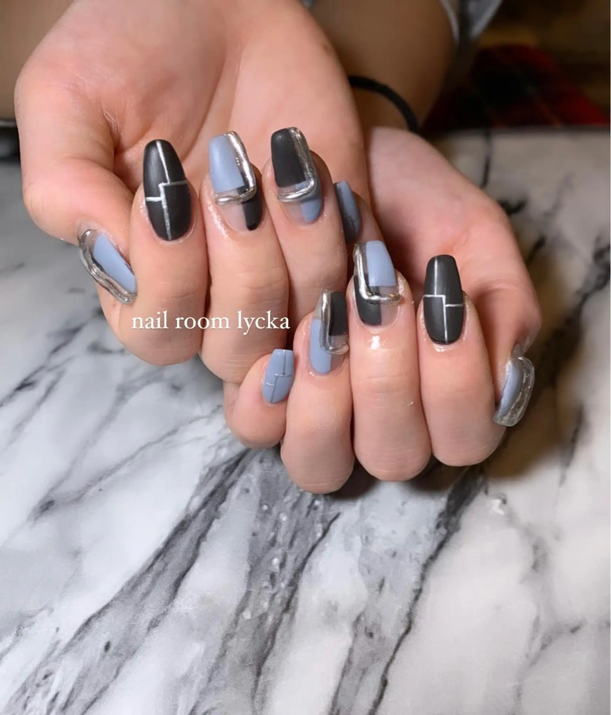 ネイル ﾈｲﾙﾙｰﾑﾘｯｶ 𝐦𝐚𝐲𝐮のネイルデザイン