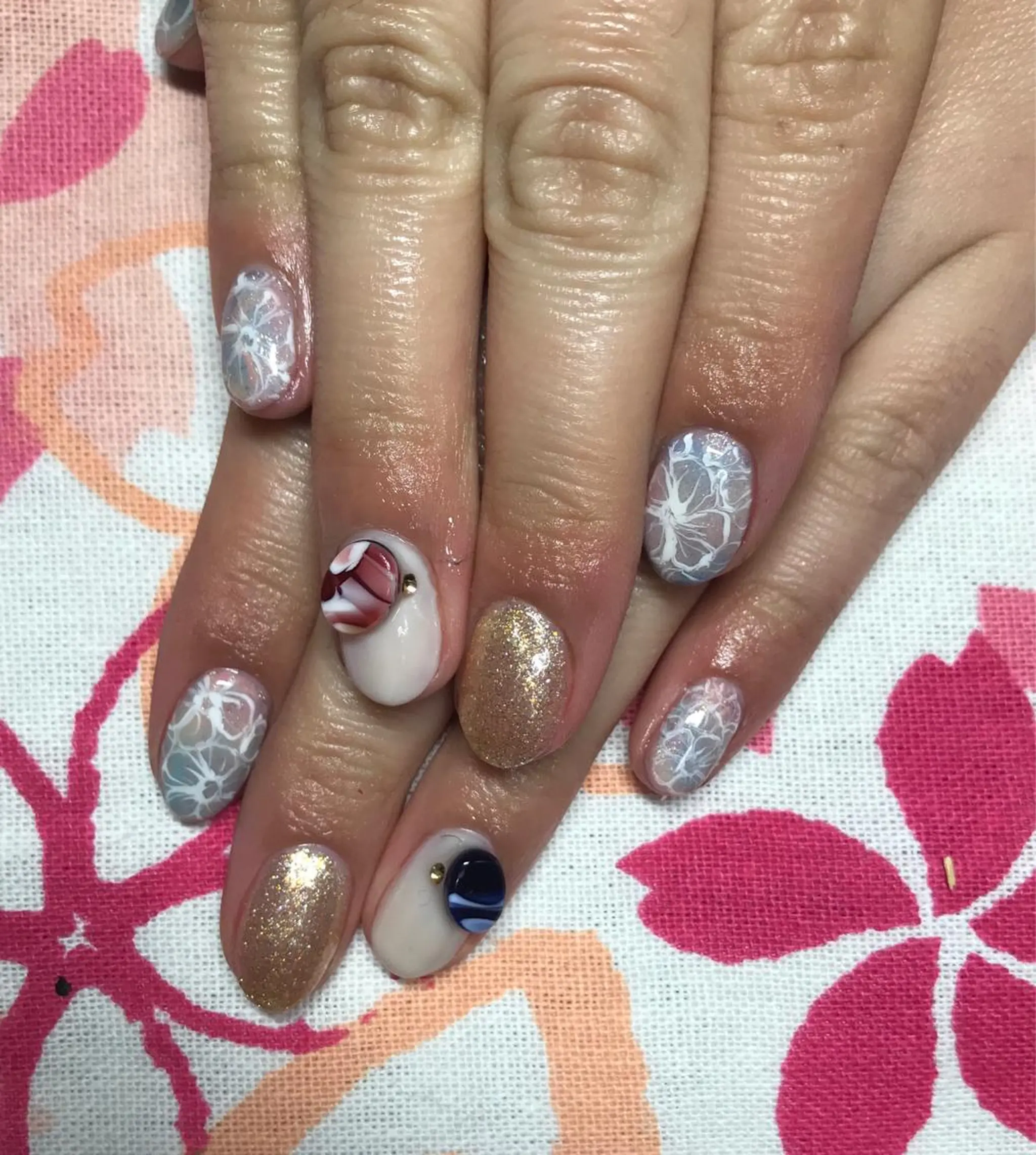 ネイル ハンドネイル みんなの店所属・仲谷 つかさのエステ・リラクイメージ