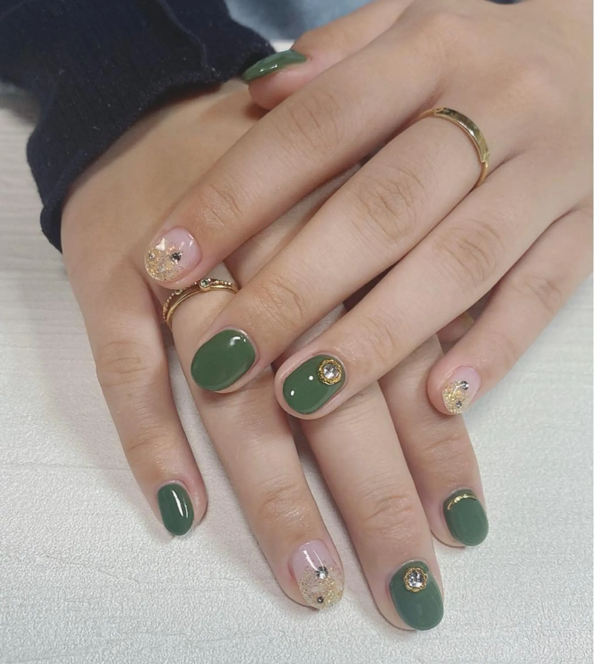 ネイル ハンドネイル 𝑺 𝒏𝒂𝒊𝒍✳︎のネイルデザイン