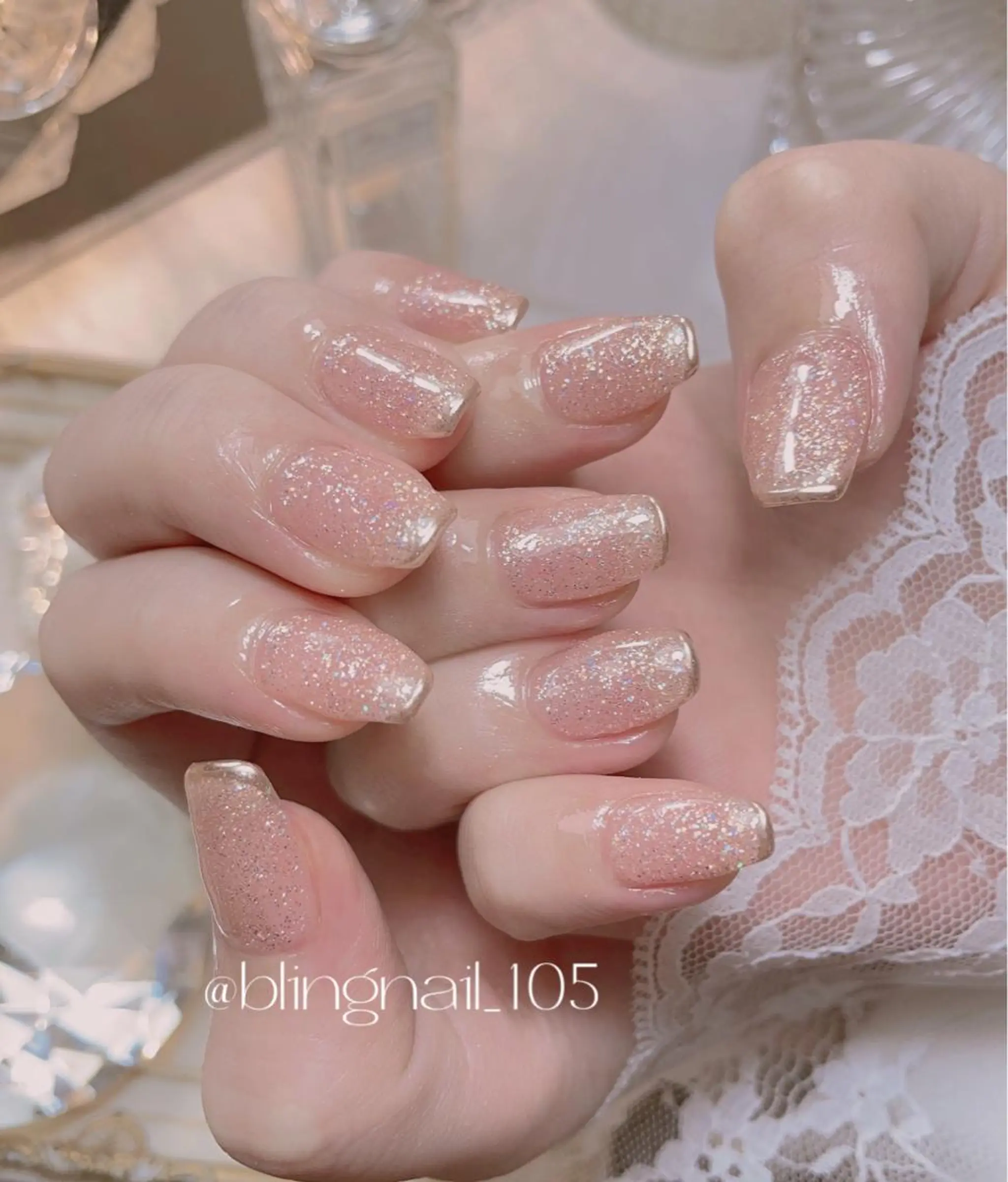 ネイル 23時まで❤︎韓国、 ワンホンネイルのネイルデザイン