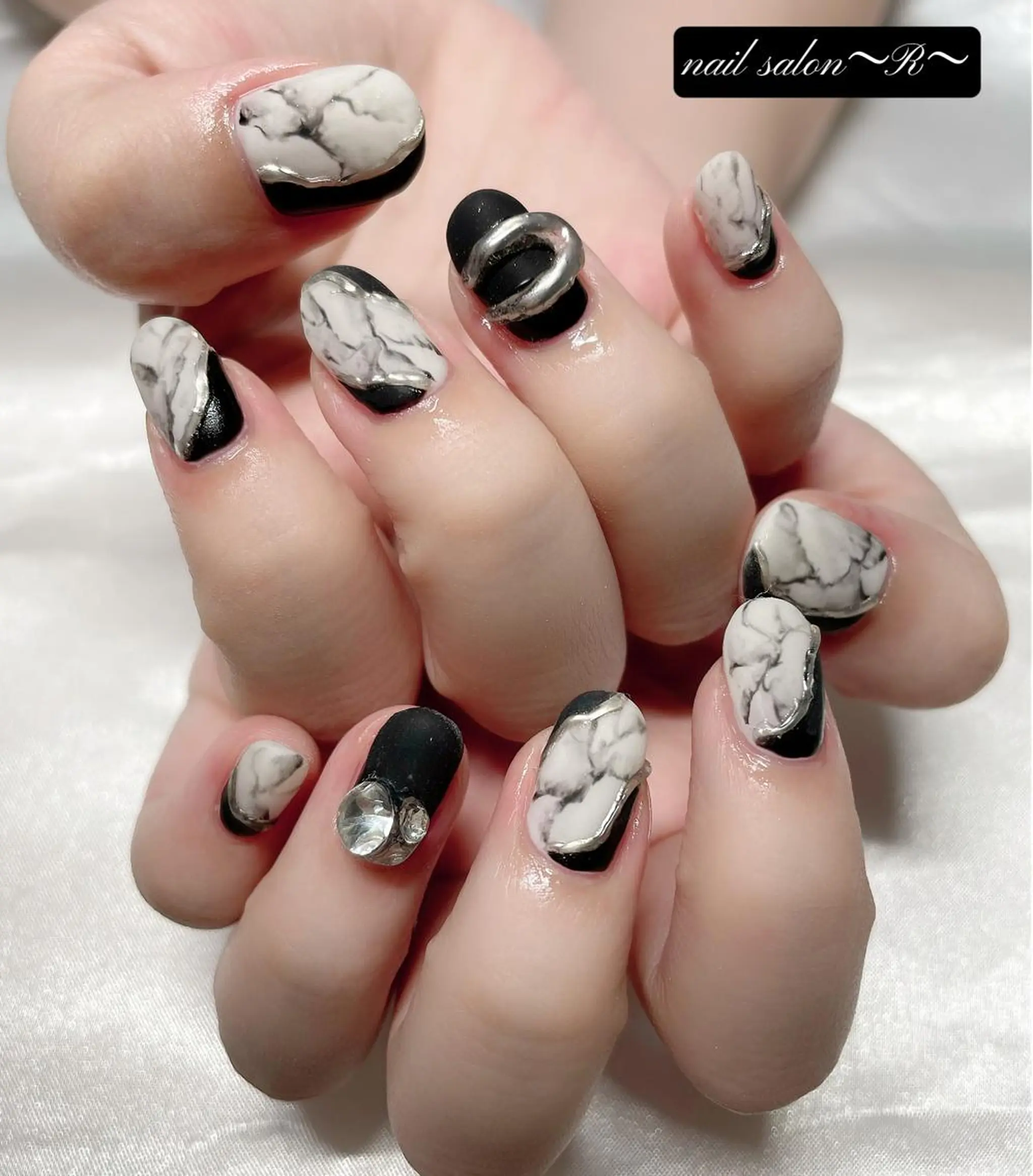 ネイル ハンドネイル 〜 R〜 プライベートサロンのネイルデザイン