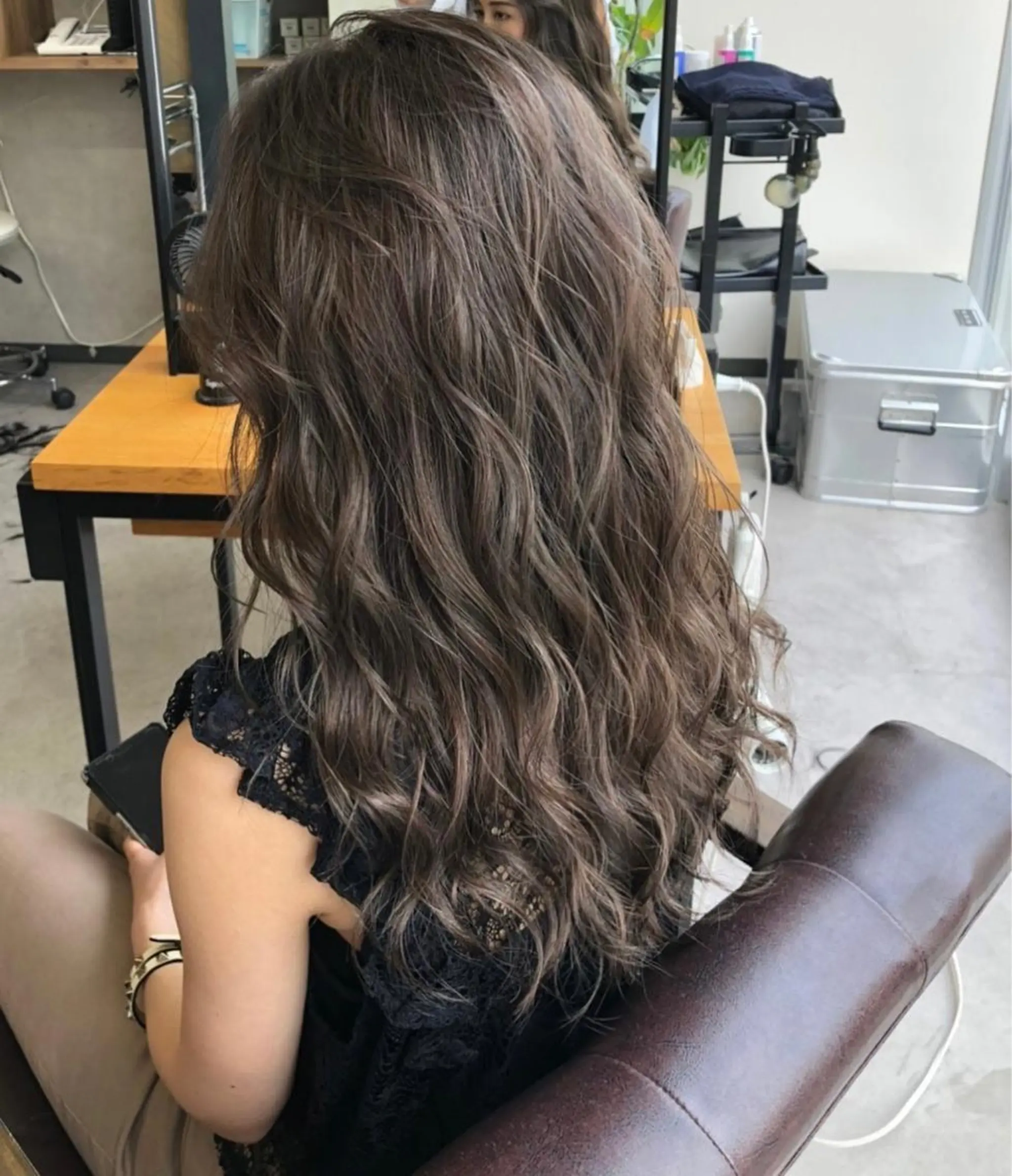 ロング 外国人風カラー ハイライト eyelash  salon Lien所属・衣笠 結愛のマツエク・マツパデザイン