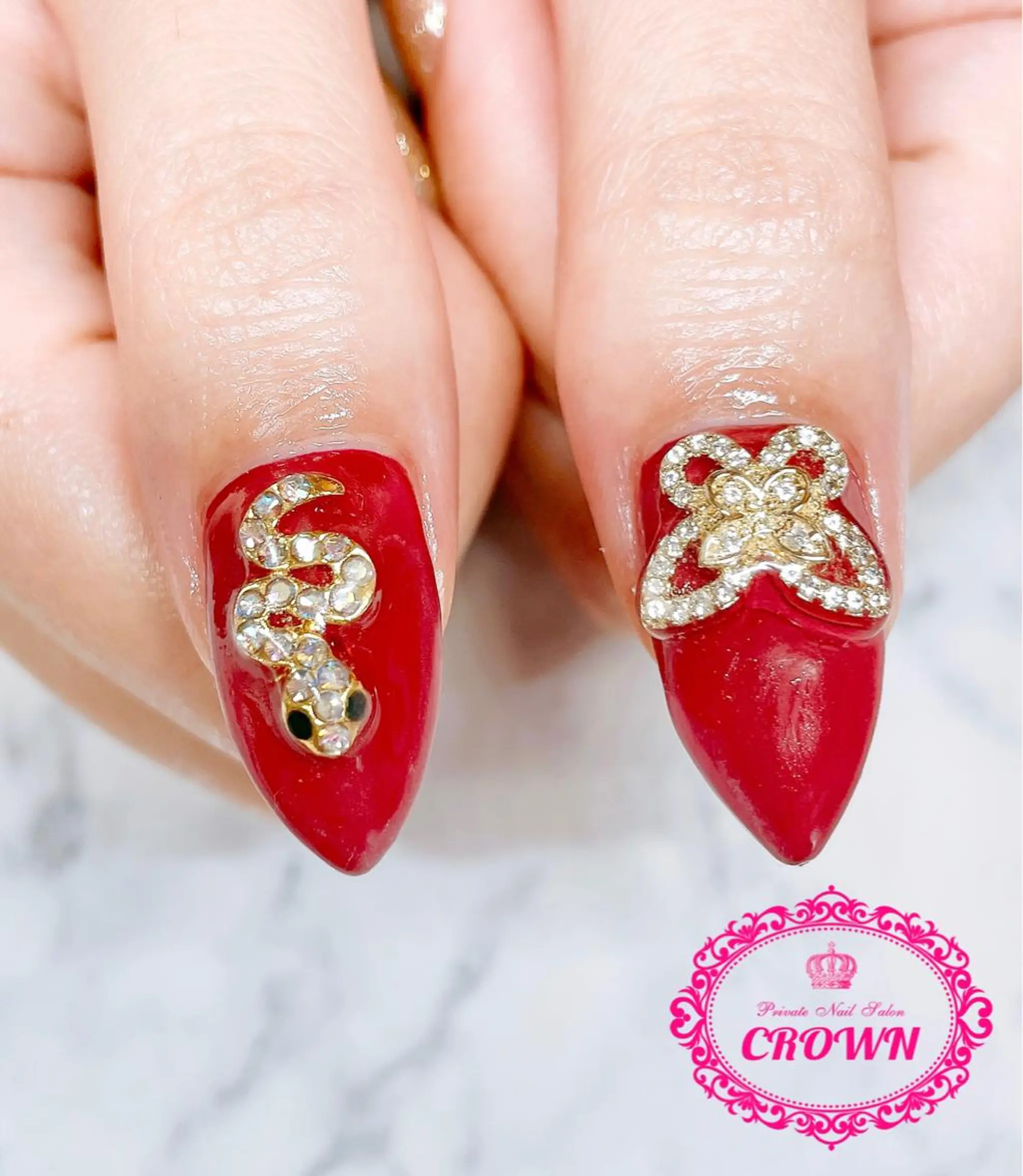 ネイル CROWN プライベートサロンのネイルデザイン