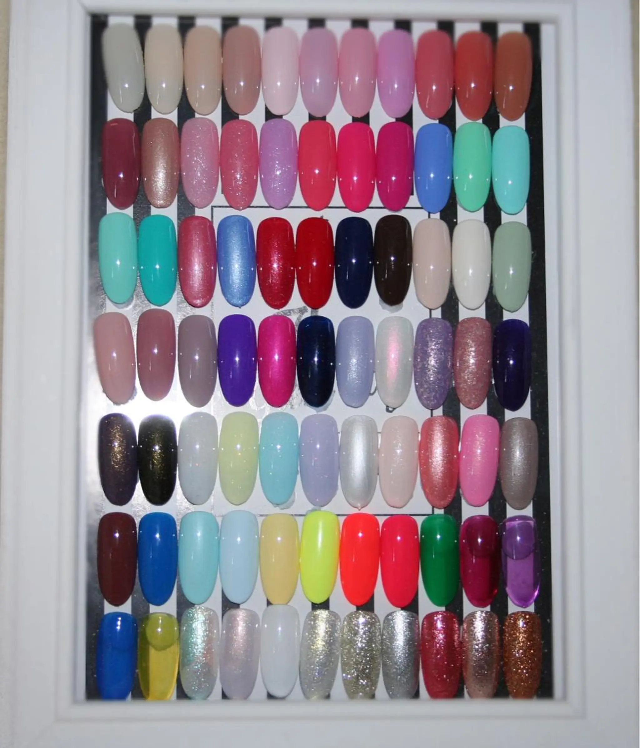 ネイル ワンカラーネイル ハンドネイル MAKANA所属・鈴木 ユニのネイルデザイン