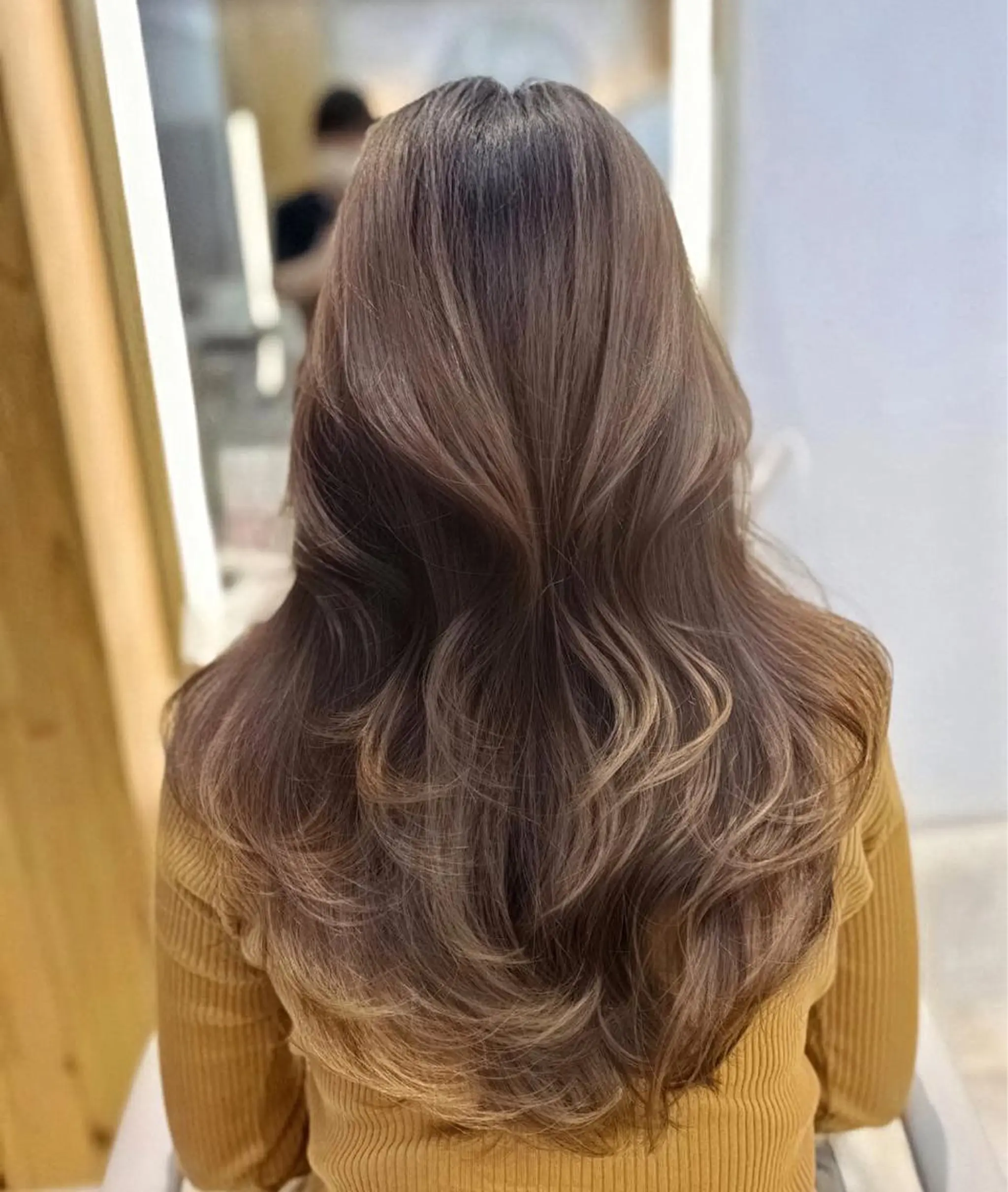 ロング カット ヘアカラー トリートメント レイヤーカット/ 顔まわり/アオイのヘアスタイル