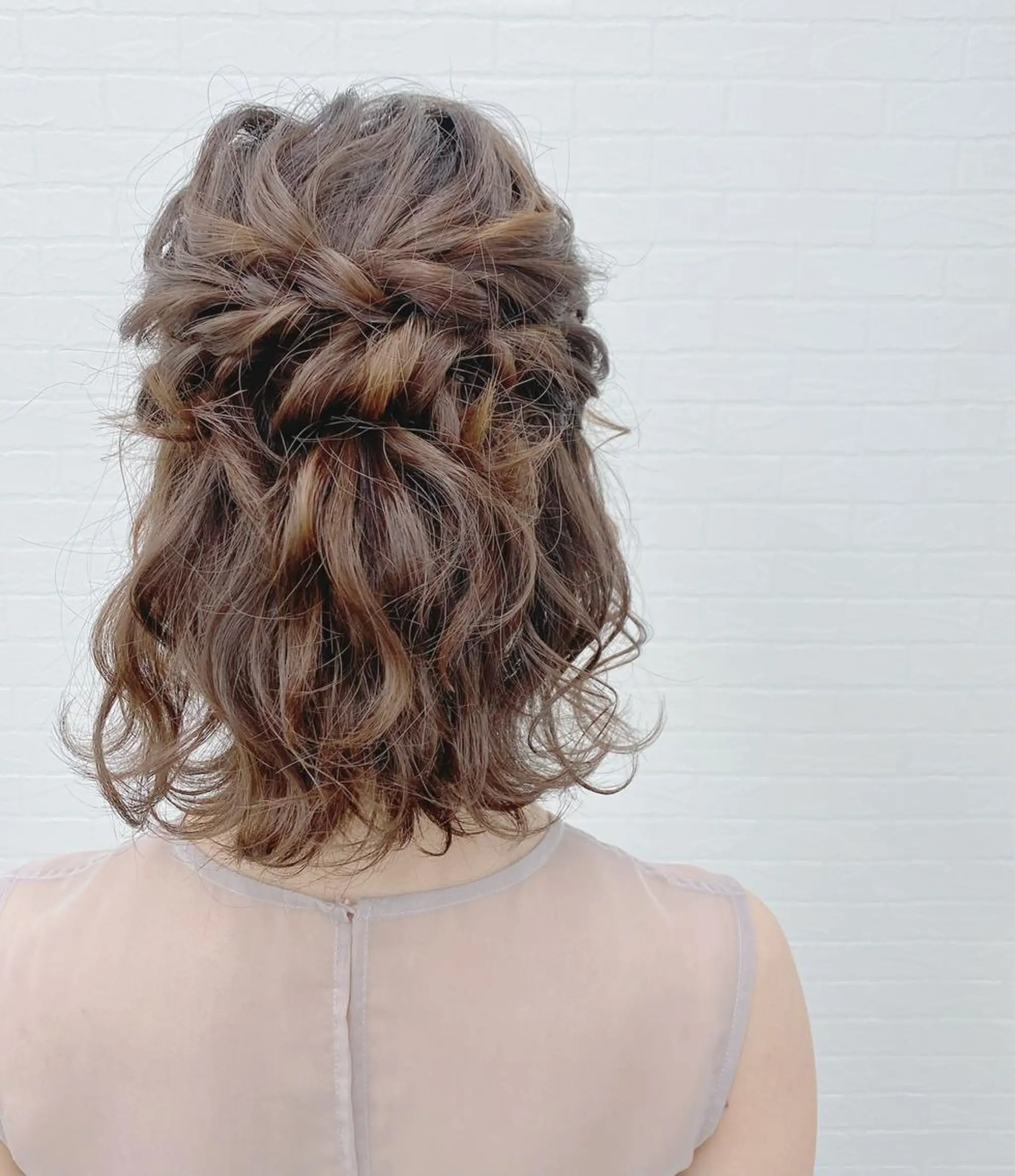 ミディアム ヘアアレンジ ハーフアップ ヘアセット GRANLUSSO 〜グランルッソ駅前店所属・木口 嘉美のヘアスタイル