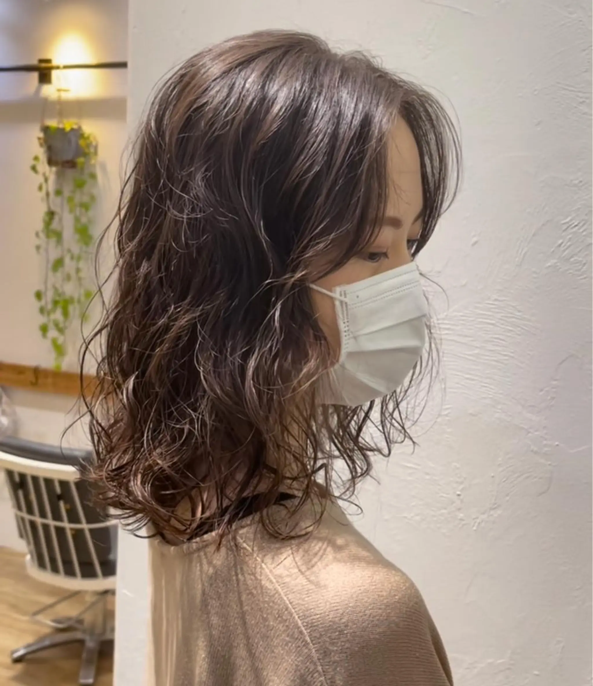 ミディアム パーマ ミディアムパーマ 大人可愛い透明感🌟 小顔・韓国髪🌟野中のヘアスタイル