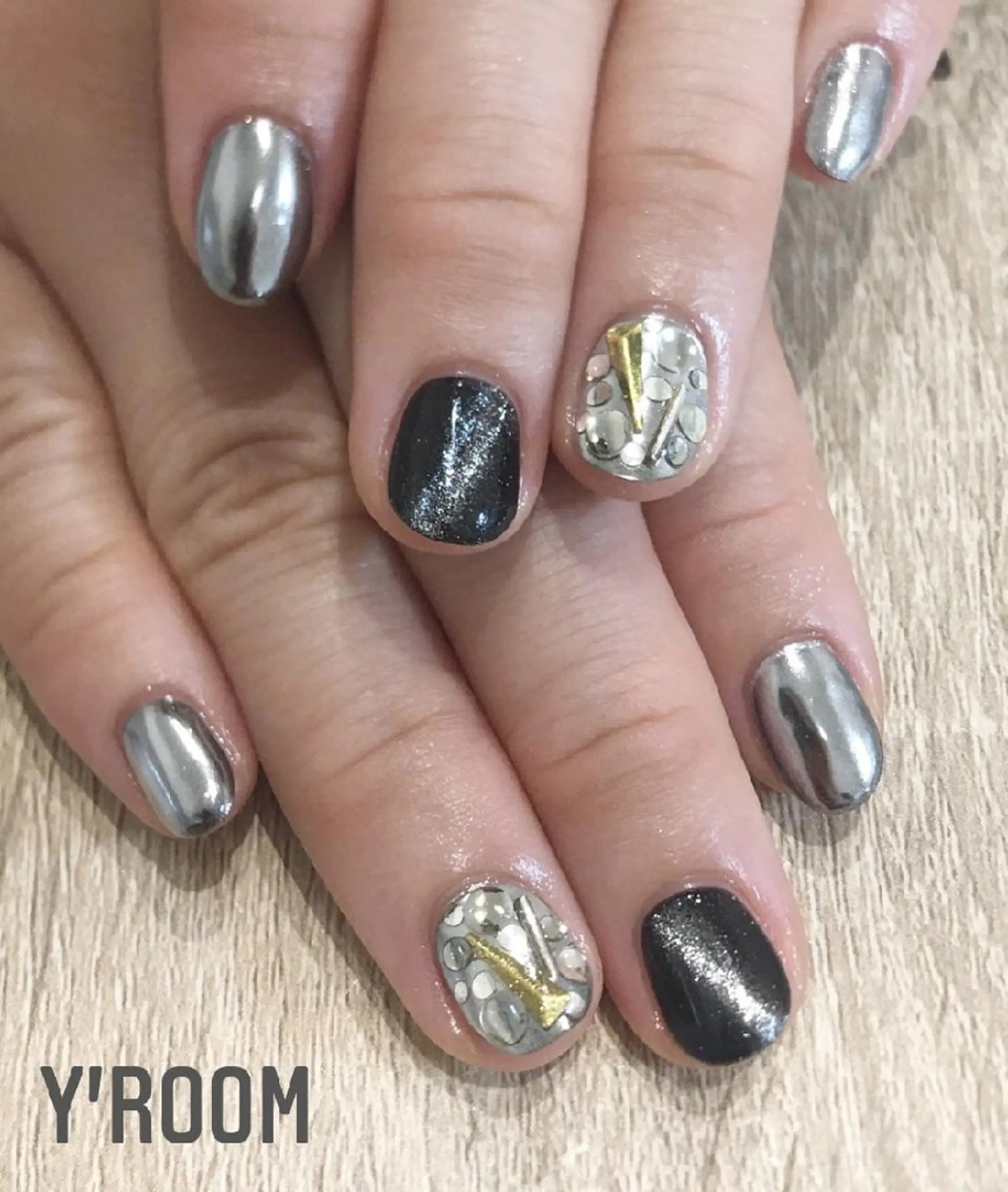 ネイル ジェルネイル ニュアンスネイル ワンカラーネイル パラジェル 夏ネイル YUKA （ネイリスト）のネイルデザイン