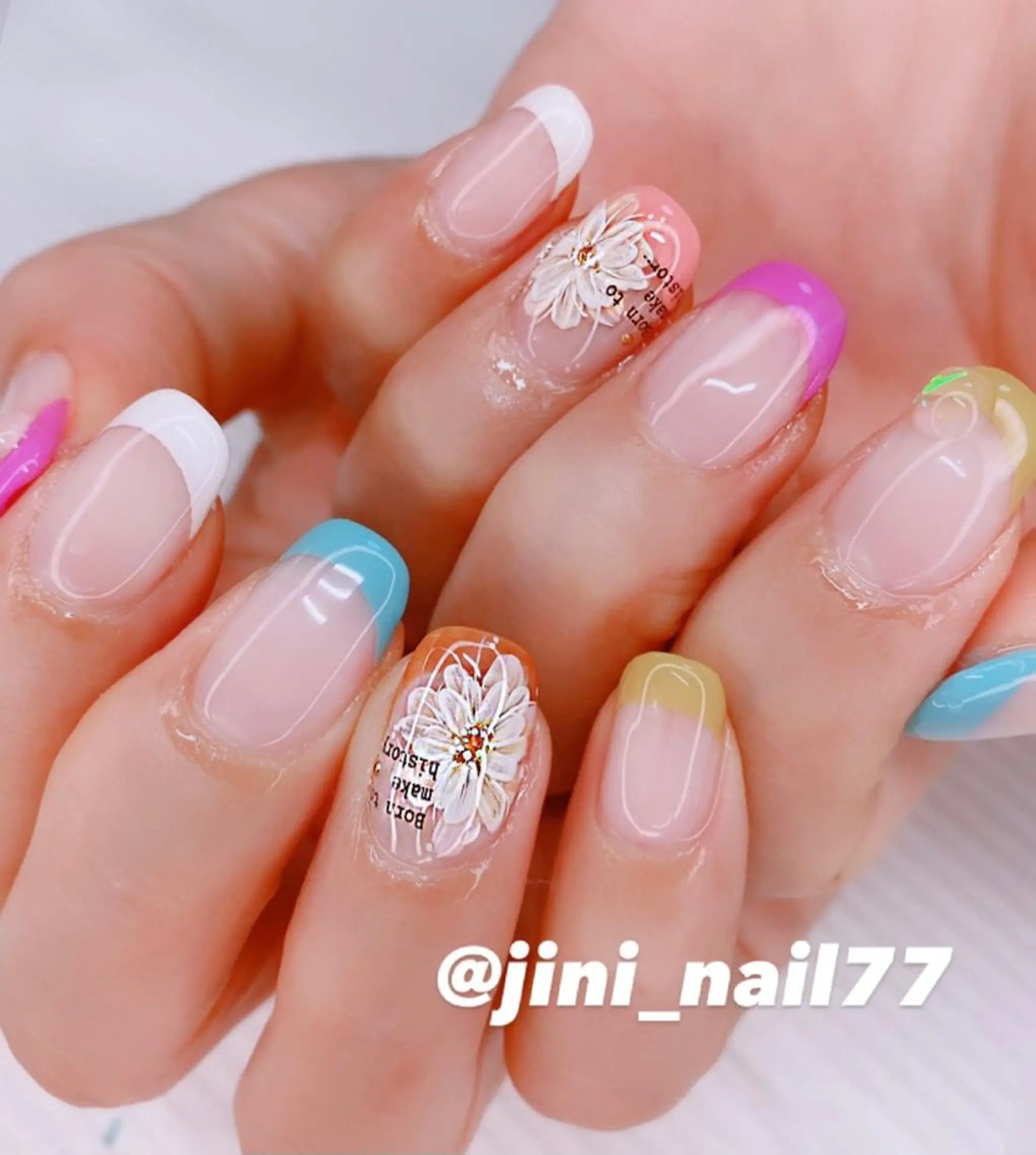 ネイル ハンドネイル JINI NAIL所属・ジニ ネイルのネイルデザイン