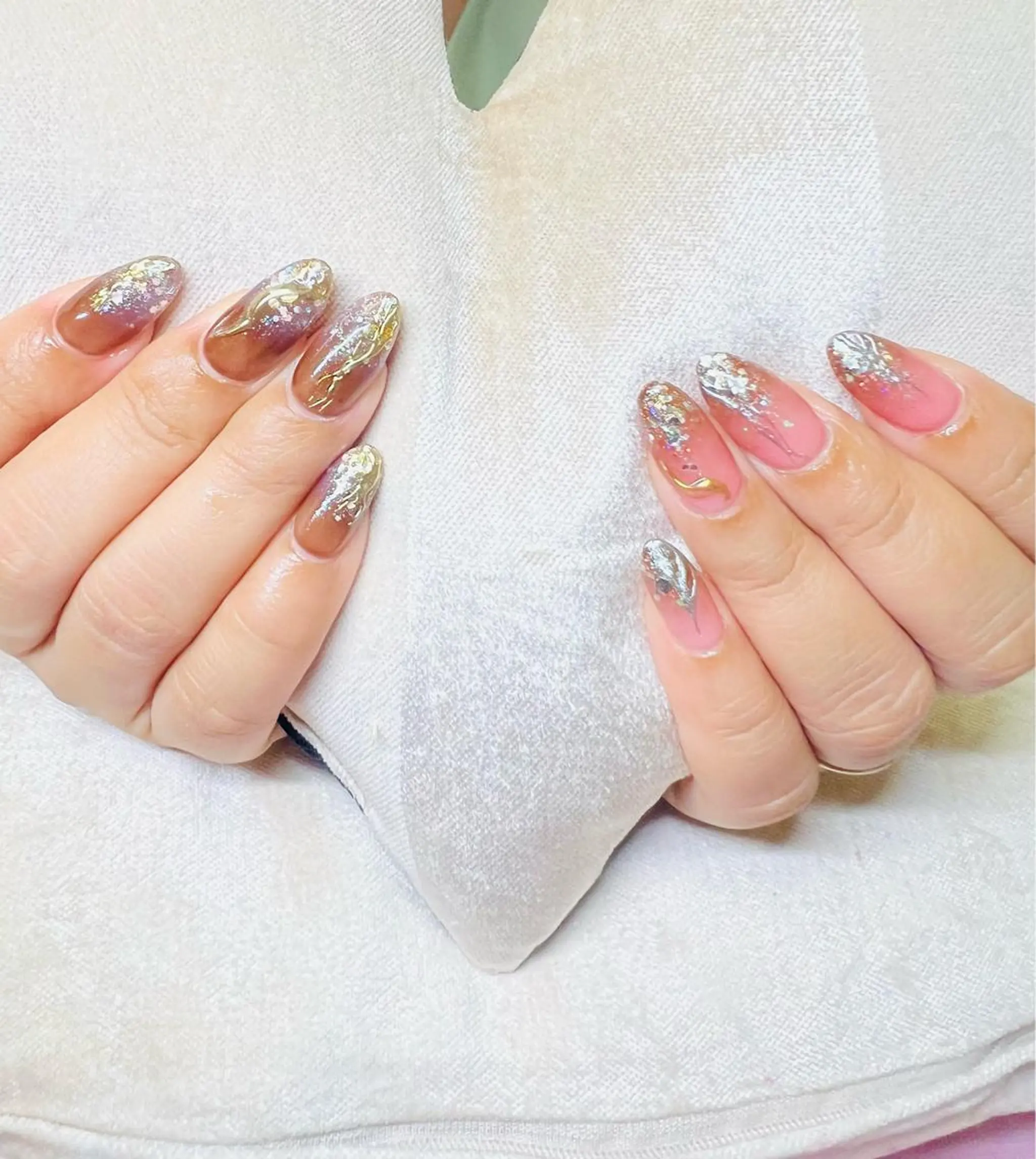 ネイル ECLAT エクラ所属・寺山 千鶴のネイルデザイン