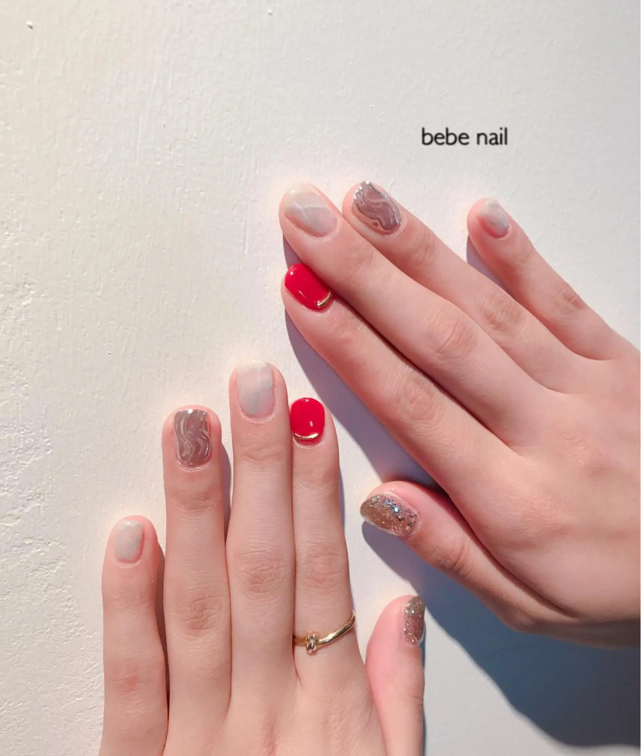 ネイル ジェルネイル ニュアンスネイル パラジェル 赤色 Ann. nail.tokyo所属・Ann nailのネイルデザイン