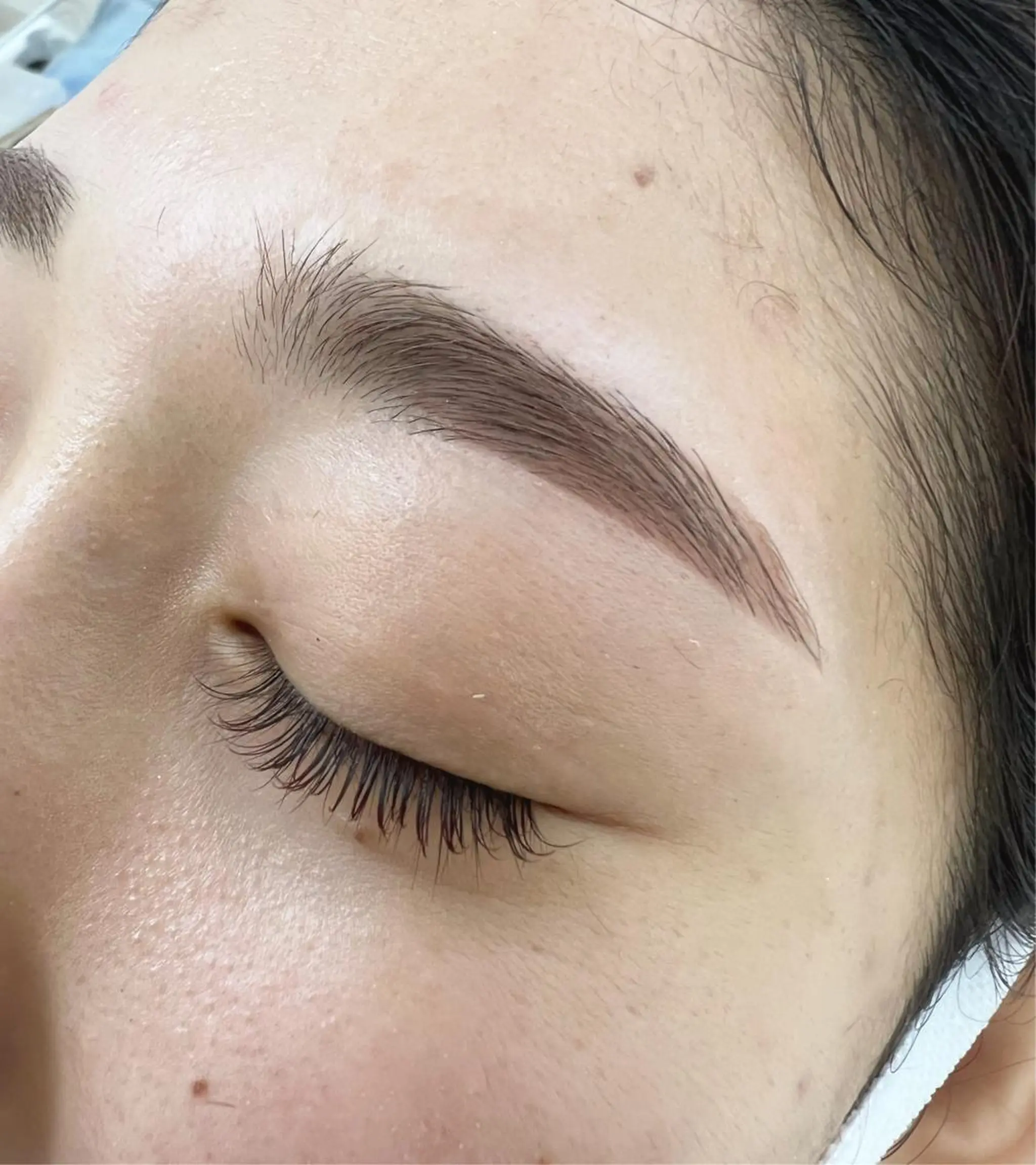 マツエク・マツパ アイブロウ 眉カラー カラーマツエク emi+hair&eyelash所属・TIARA Chiakiのマツエク・マツパデザイン