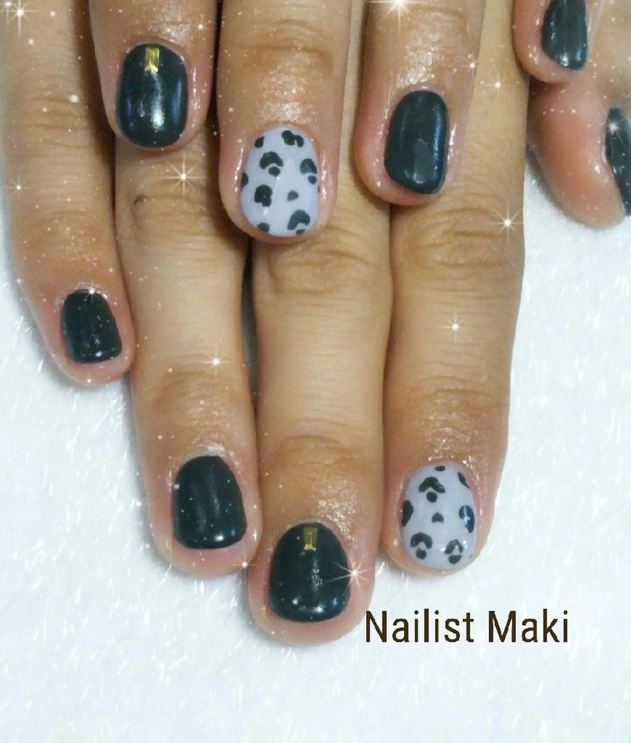 ネイル 小顔・毛穴・たるみ ネイル　似内真樹のエステ・リラクイメージ