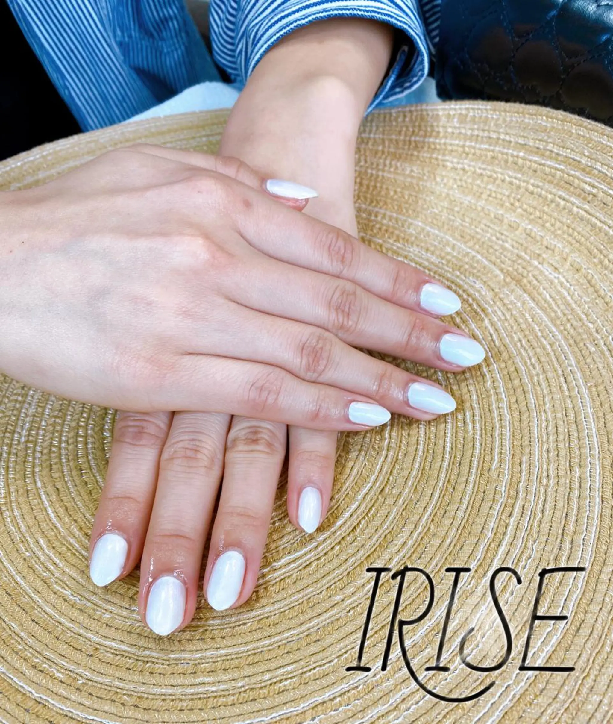 ネイル ホワイト salon de   irise所属・salon de iriseのマツエク・マツパデザイン
