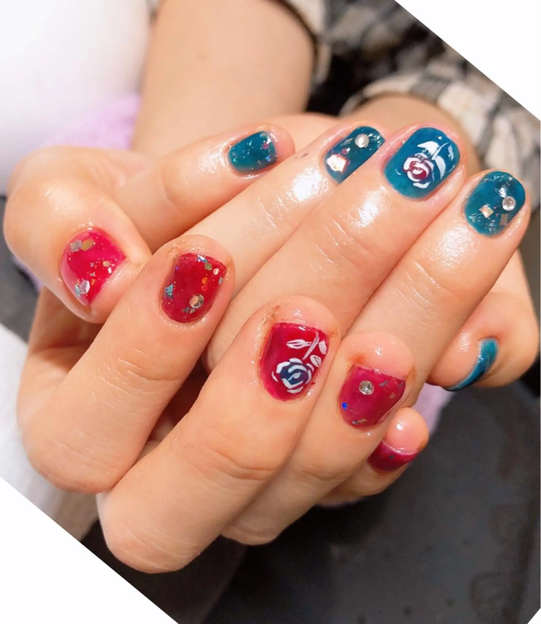 ネイル フラワーネイル ラメ(グリッター) ハンドネイル ハンドケア u sのネイルデザイン